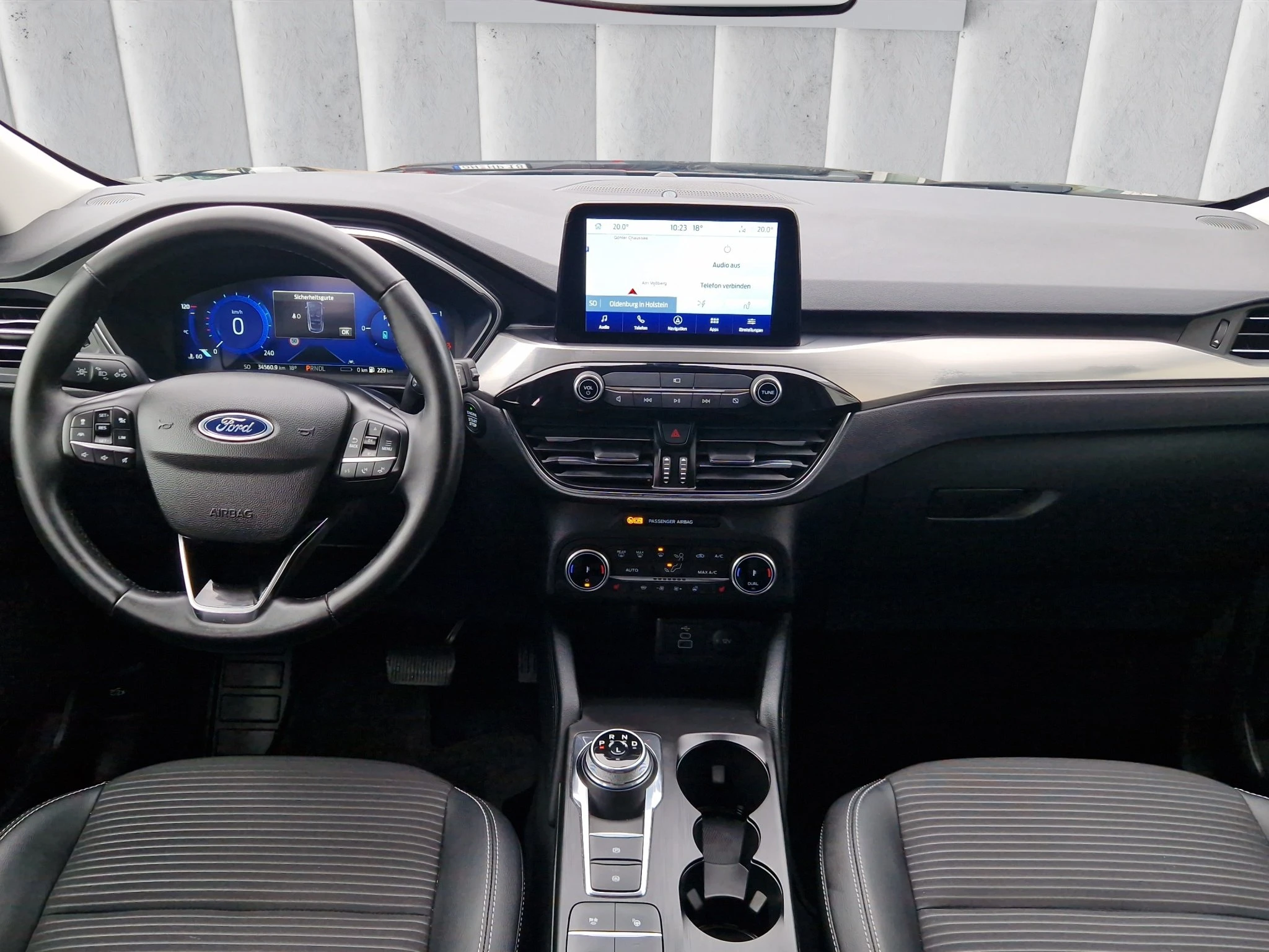 Ford-Kuga-image-11
