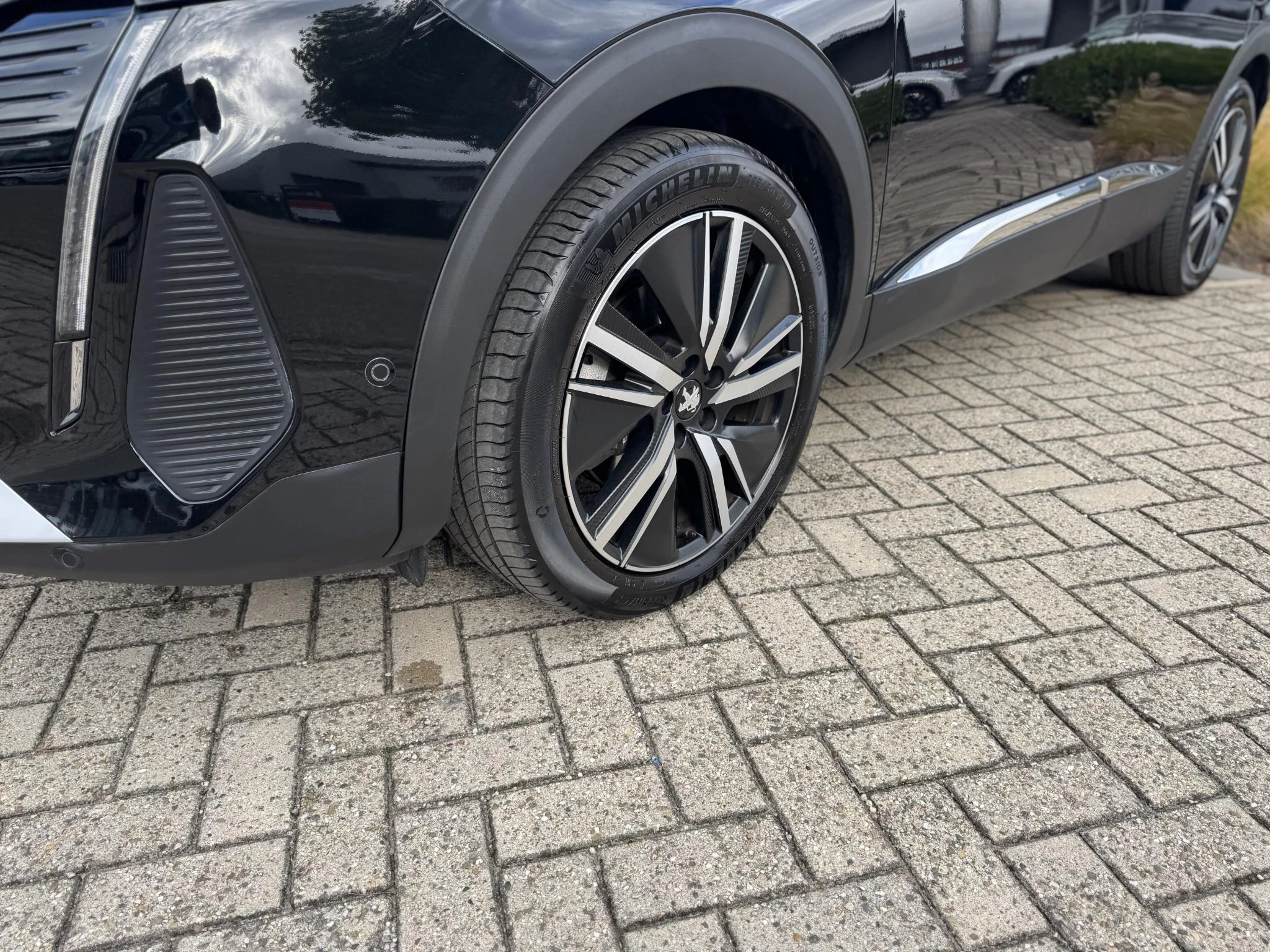 Peugeot-3008-image-9