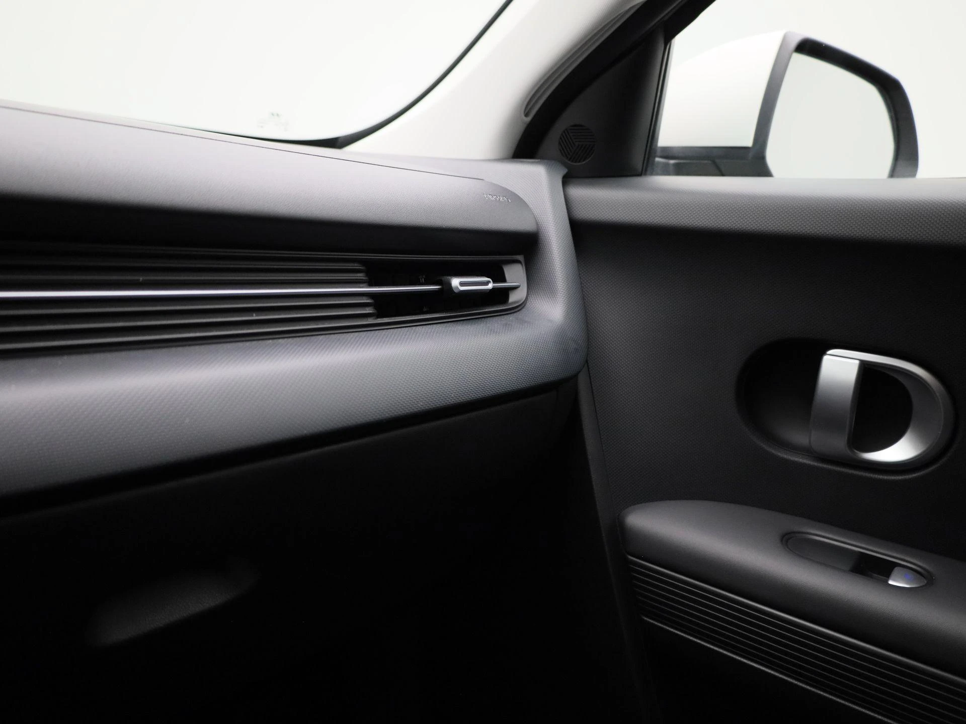 Hyundai-IONIQ 5-image-29