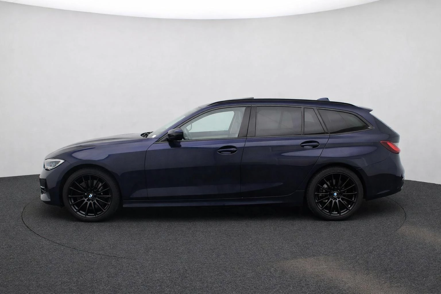 BMW-3 Serie-image-5