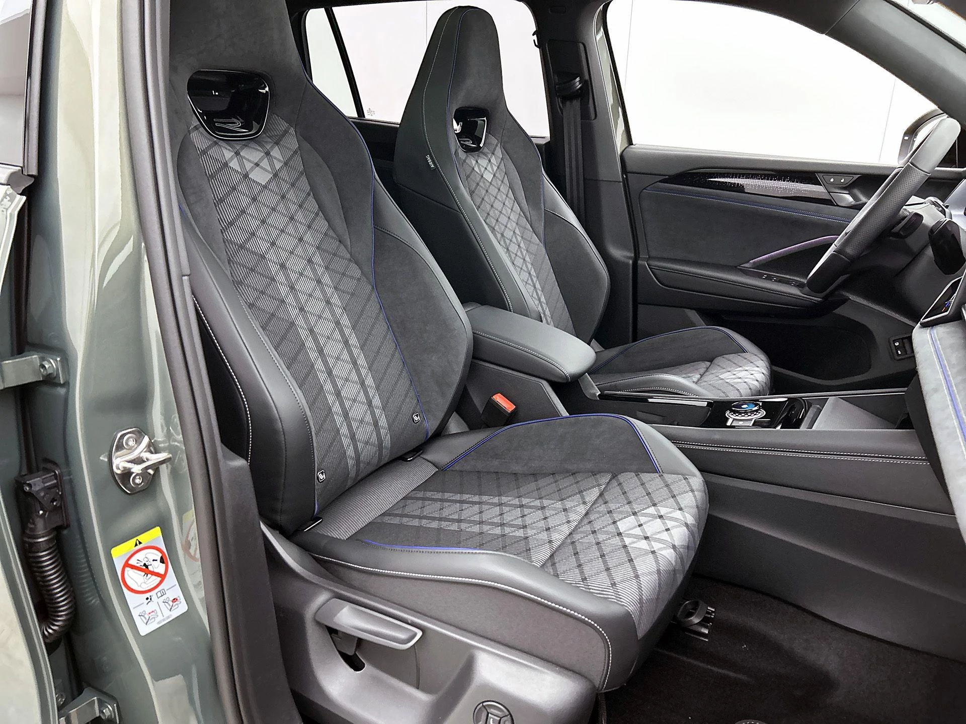 Volkswagen-Tayron-image-49