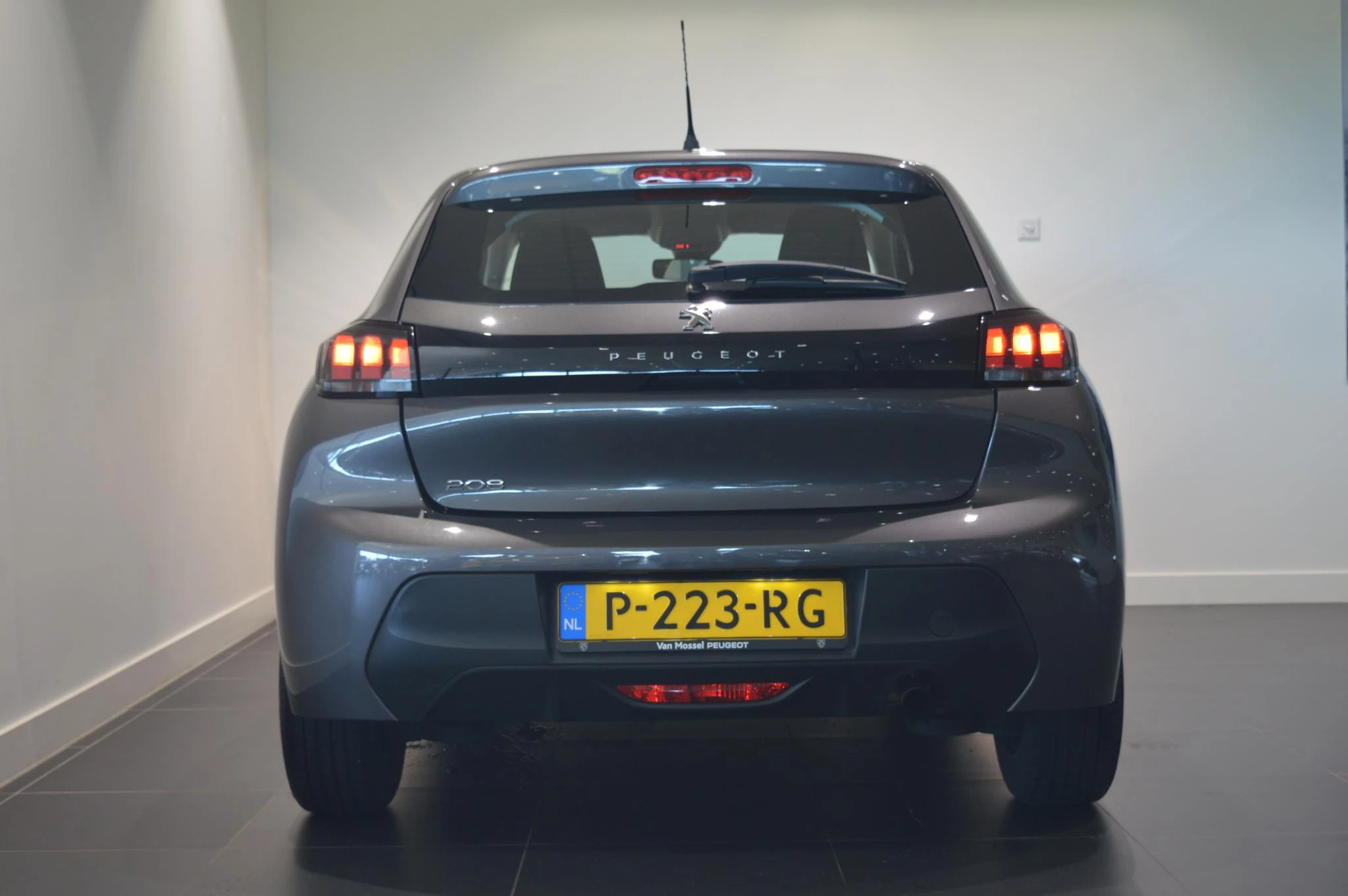 Peugeot-208-image-5