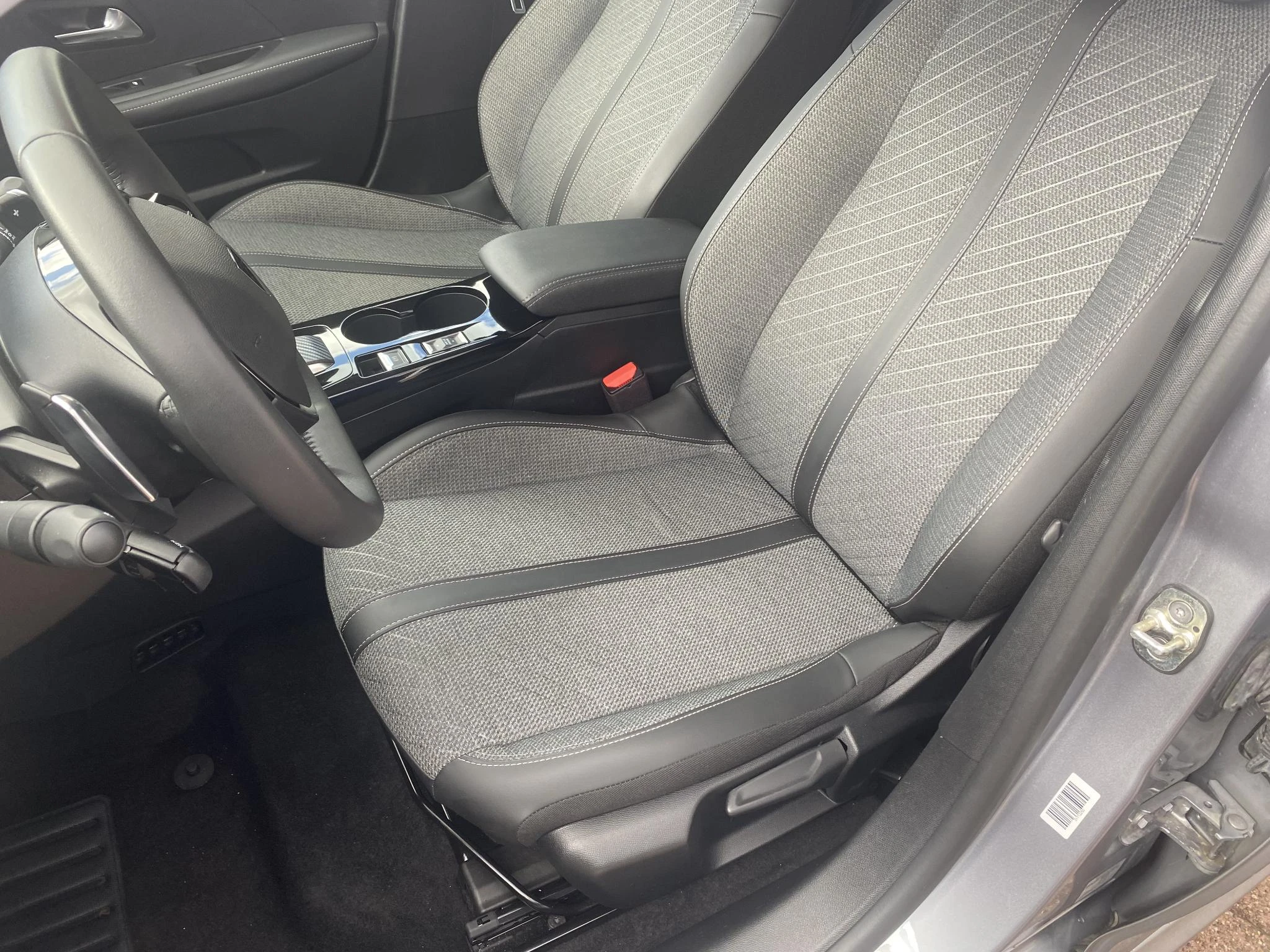 Peugeot-208-image-6