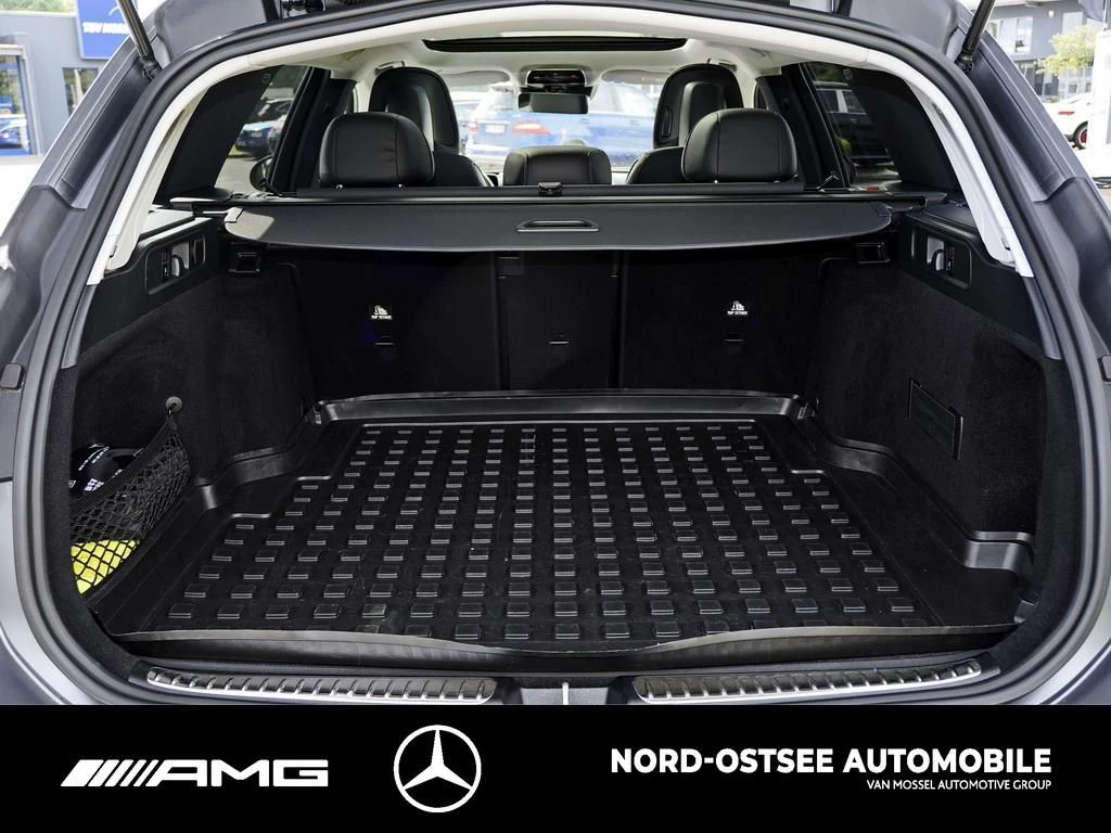 Mercedes-Benz C-Klasse 220 T d 4M AMG MEMORY PANO HUD AHK 360 NIGHT AMG Line