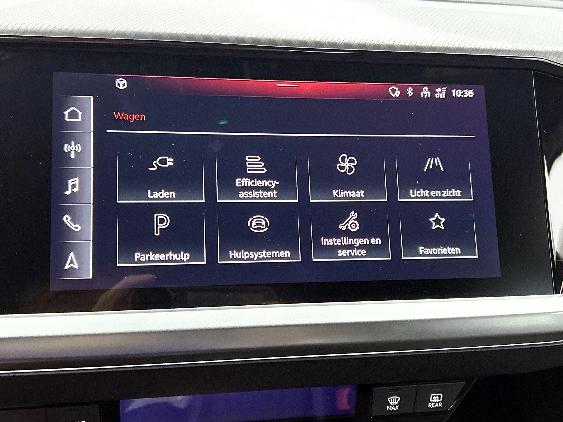 Audi-Q4 e-tron-image-11