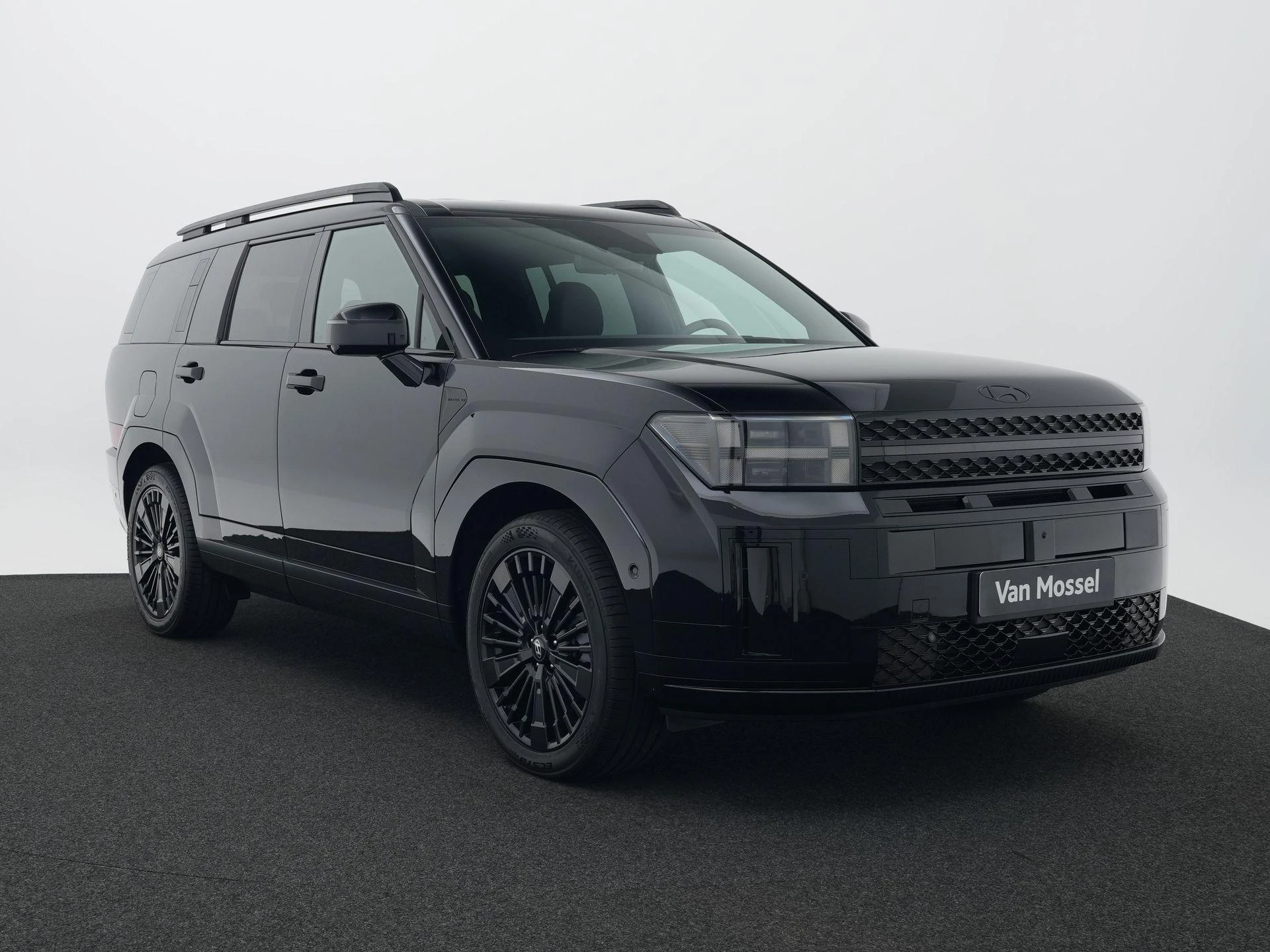 Hyundai-Santa Fe-image-13