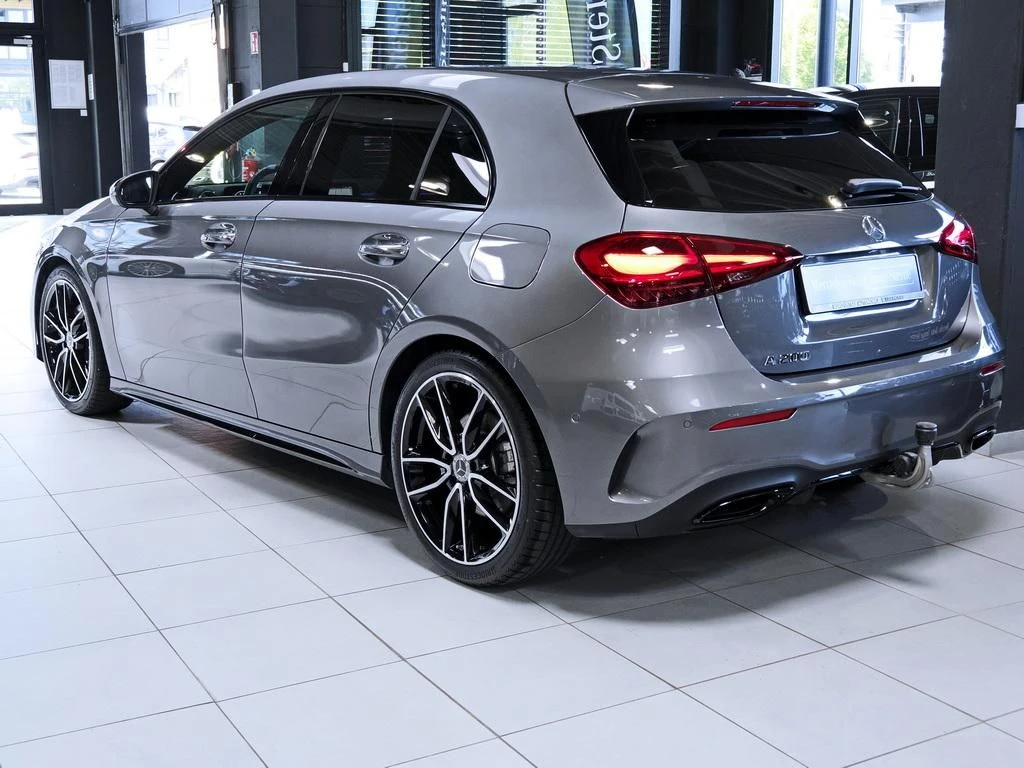 Mercedes-Benz-A-Klasse 200-image-5