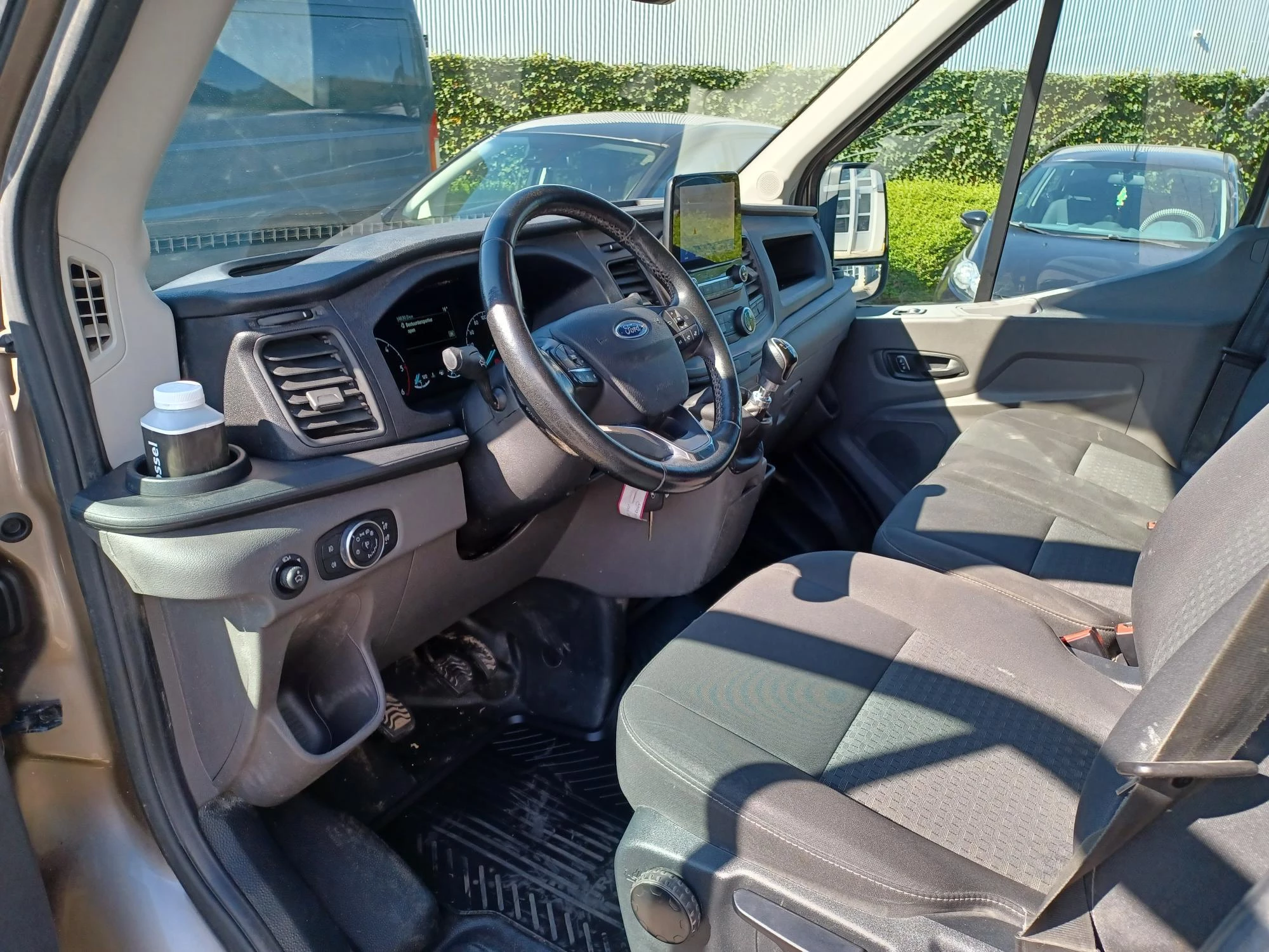 Ford Transit 2T Trend