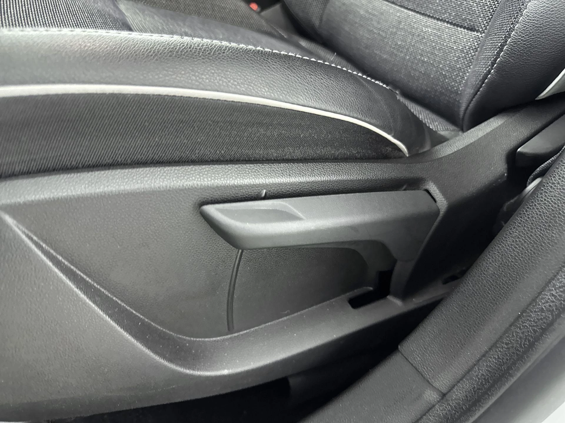 Renault-Captur-image-18