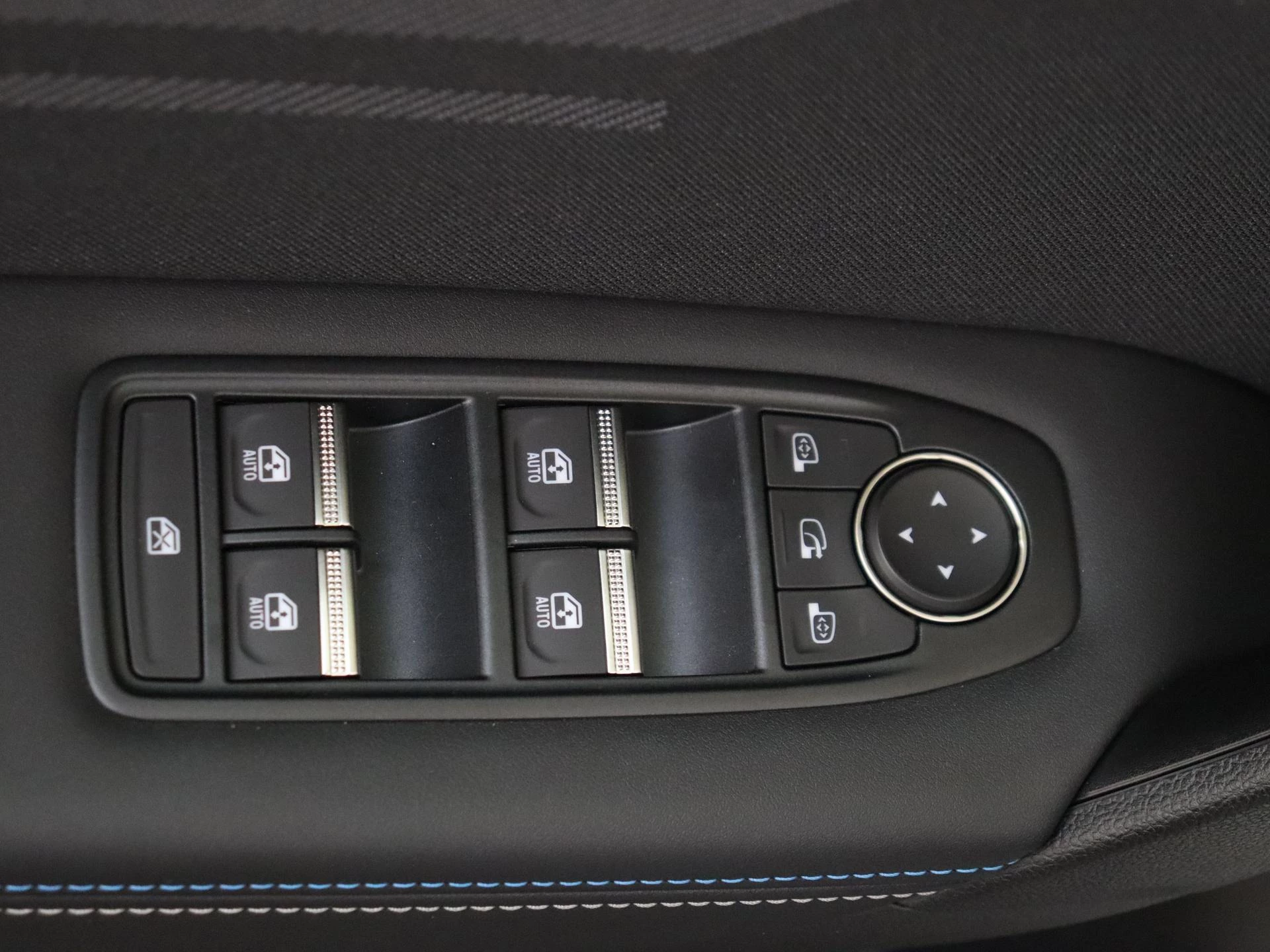 Renault-Symbioz-image-23