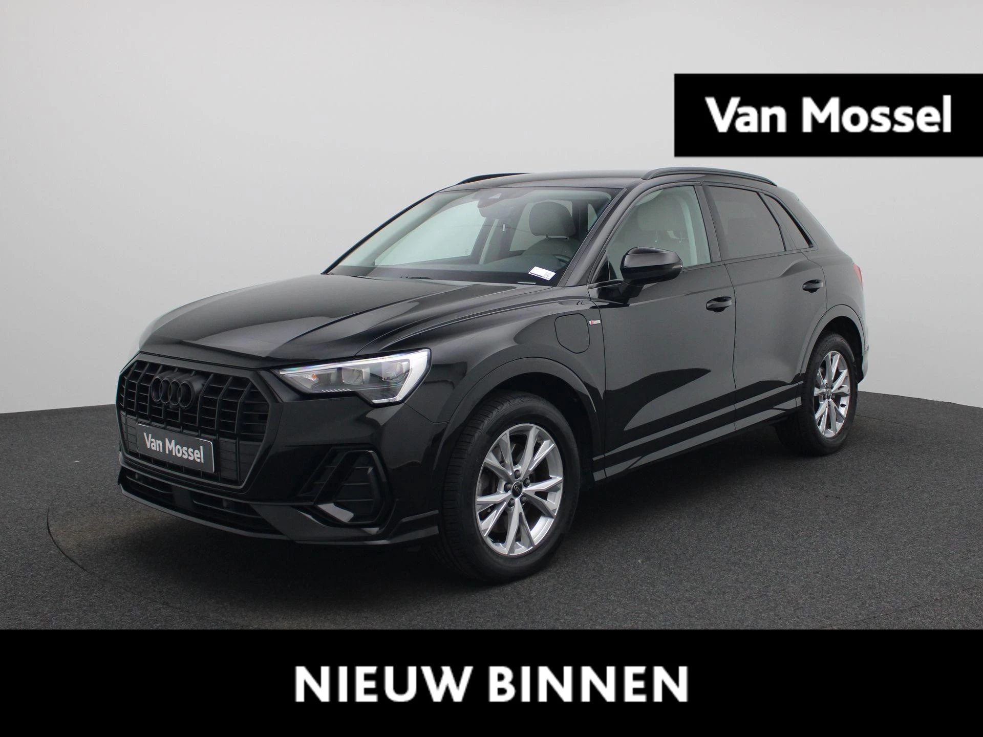 Audi-Q3-image-0