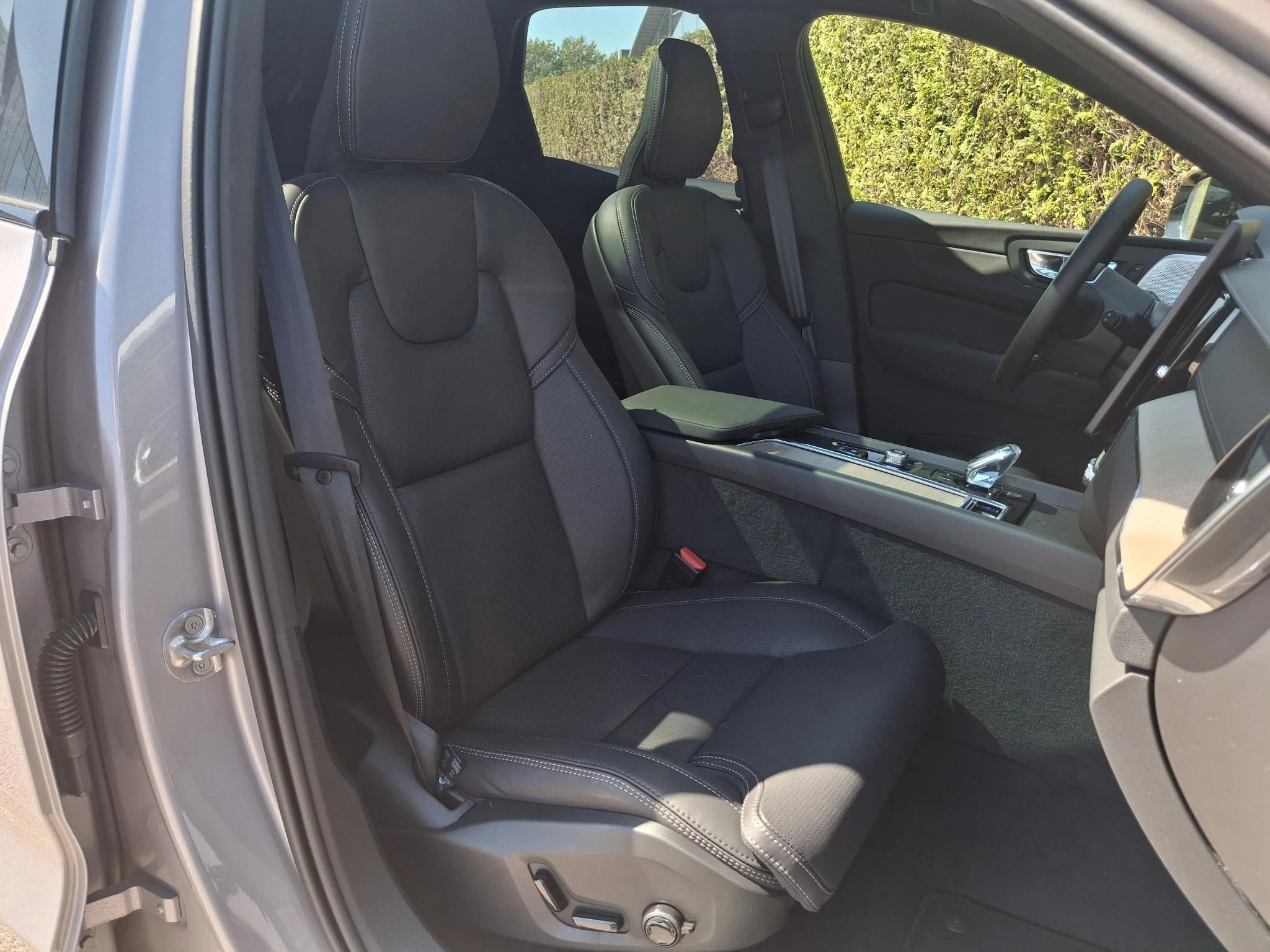 Volvo-XC60-image-3