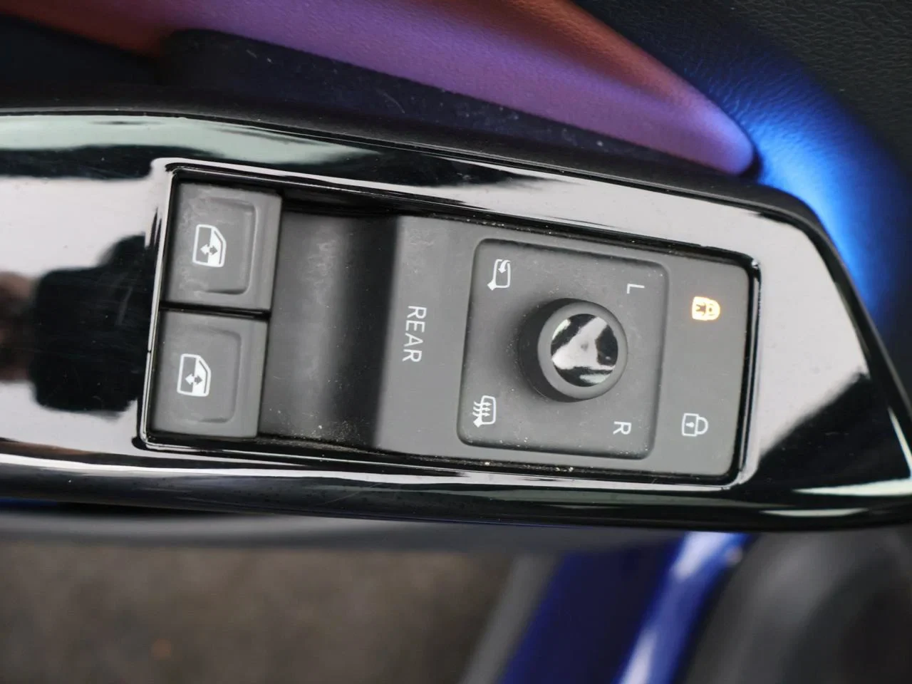 Volkswagen ID.4 ID.4 Pro Performance MAX 77 kWh 204PK *AUTOMAAT*SPORTZETELS*PANODAK-360°CAMERA*CRUISE*NAVI*APP-CONNECT*...*