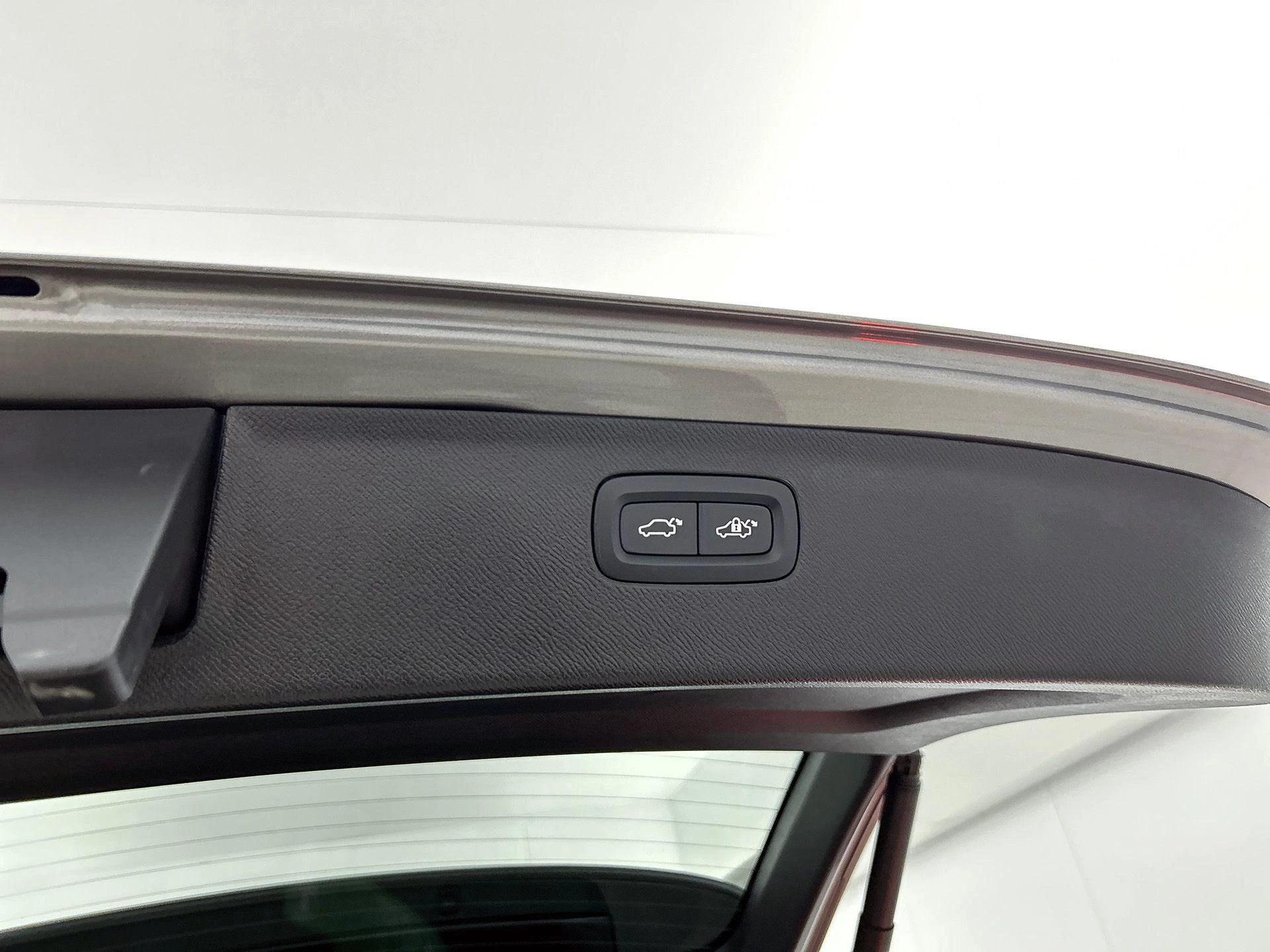 Volvo-XC90-image-26
