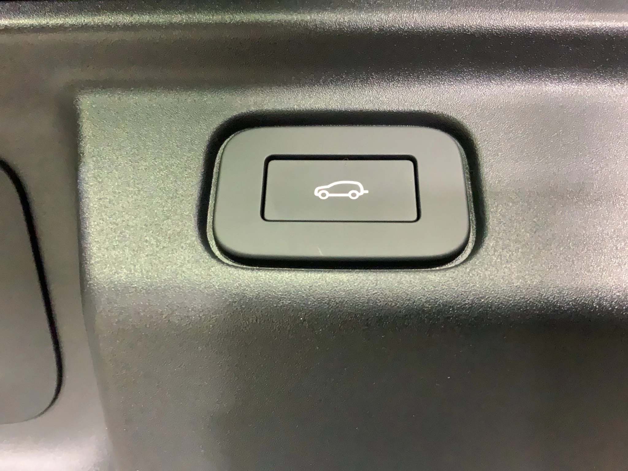 Land Rover-Range Rover-image-18