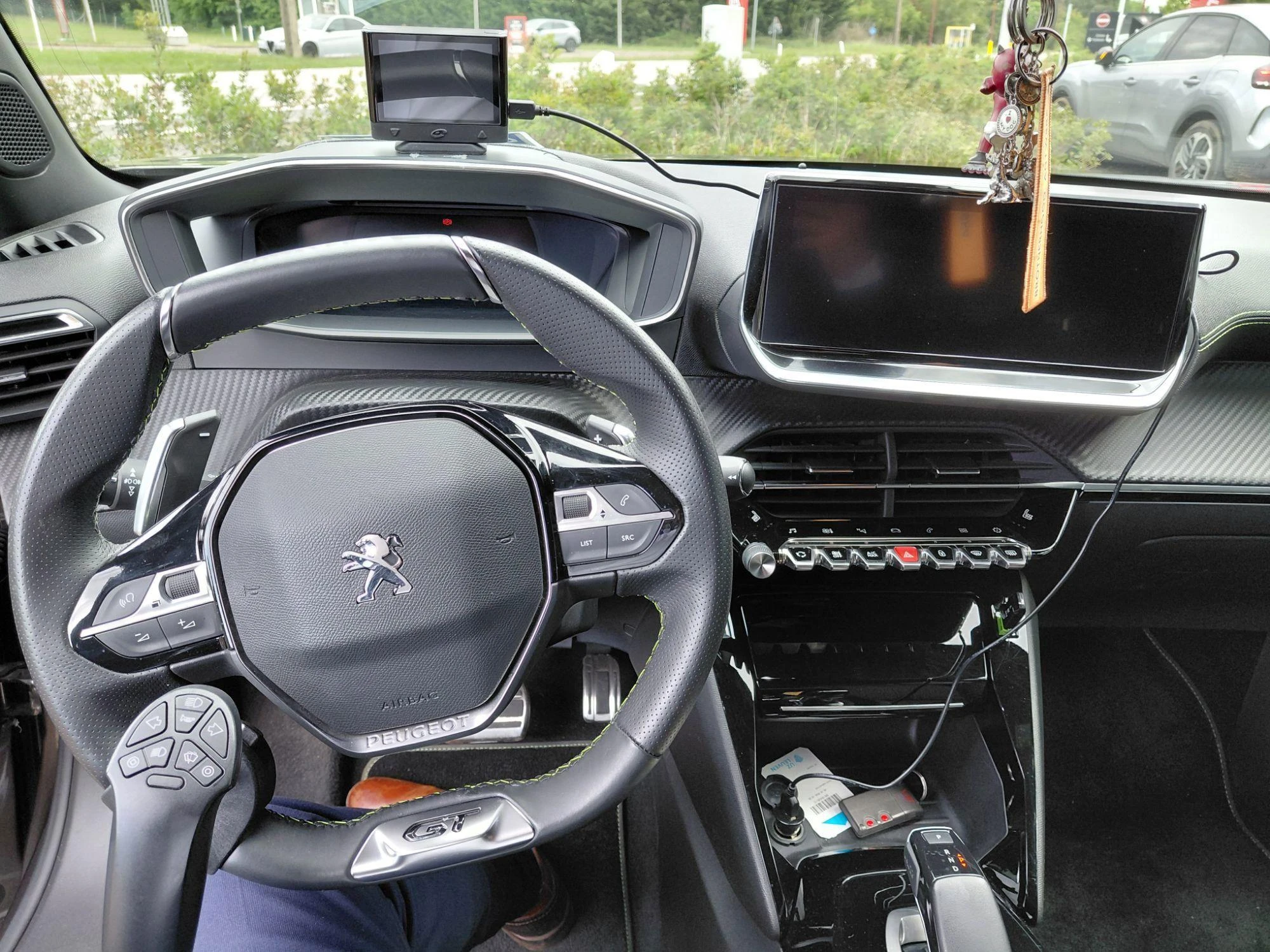 Peugeot-2008-image-8