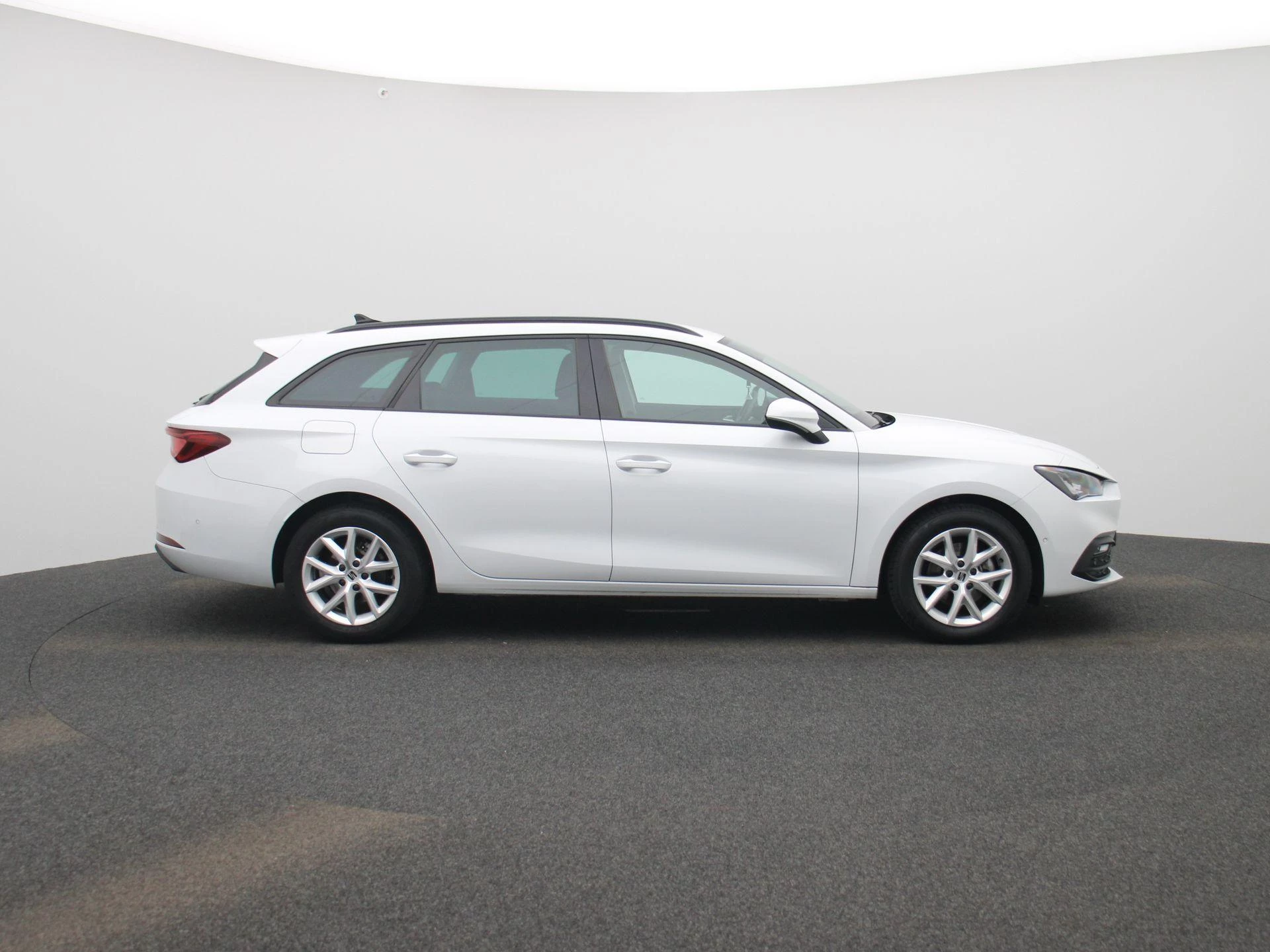 SEAT-Leon-image-7