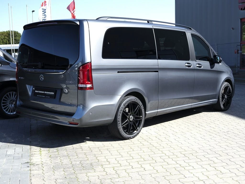 Mercedes-Benz-V-Klasse 300-image-5