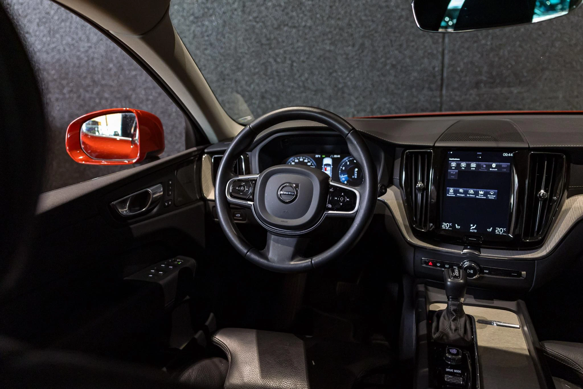 Volvo-XC60-image-18