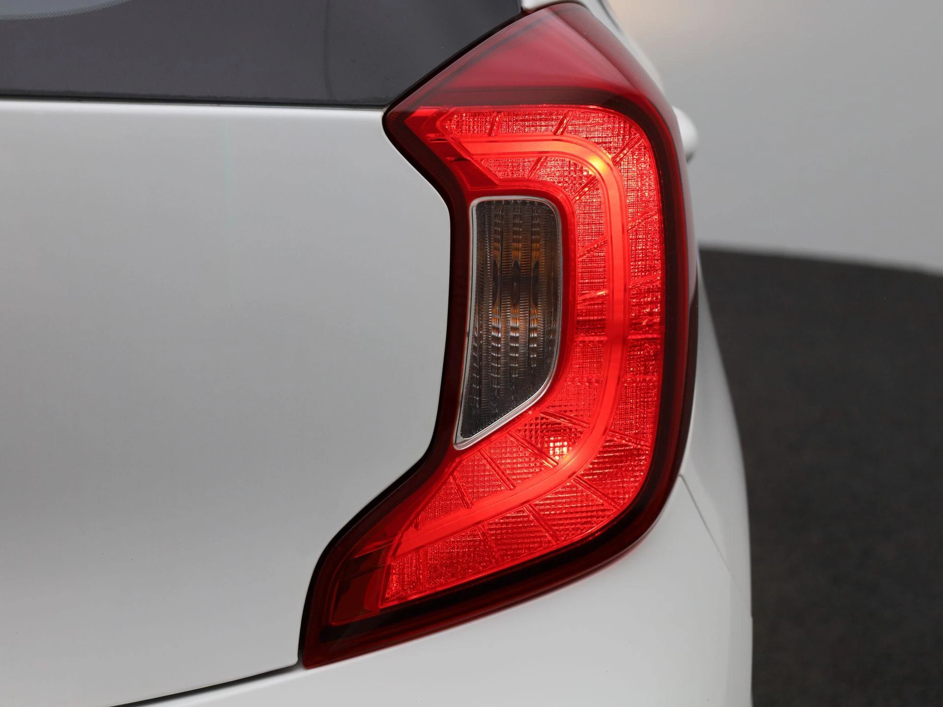 Kia-Picanto-image-31