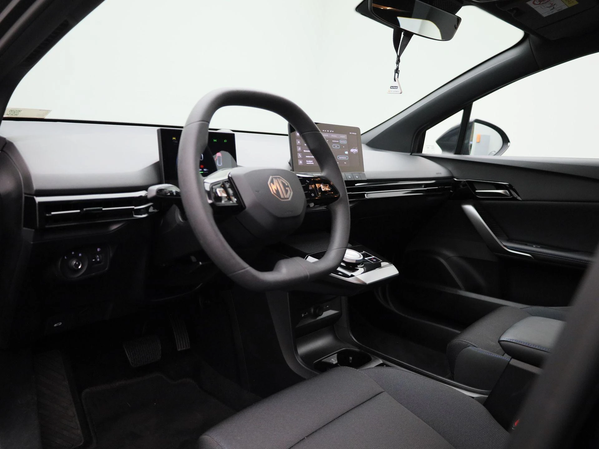 MG-MG4-image-27