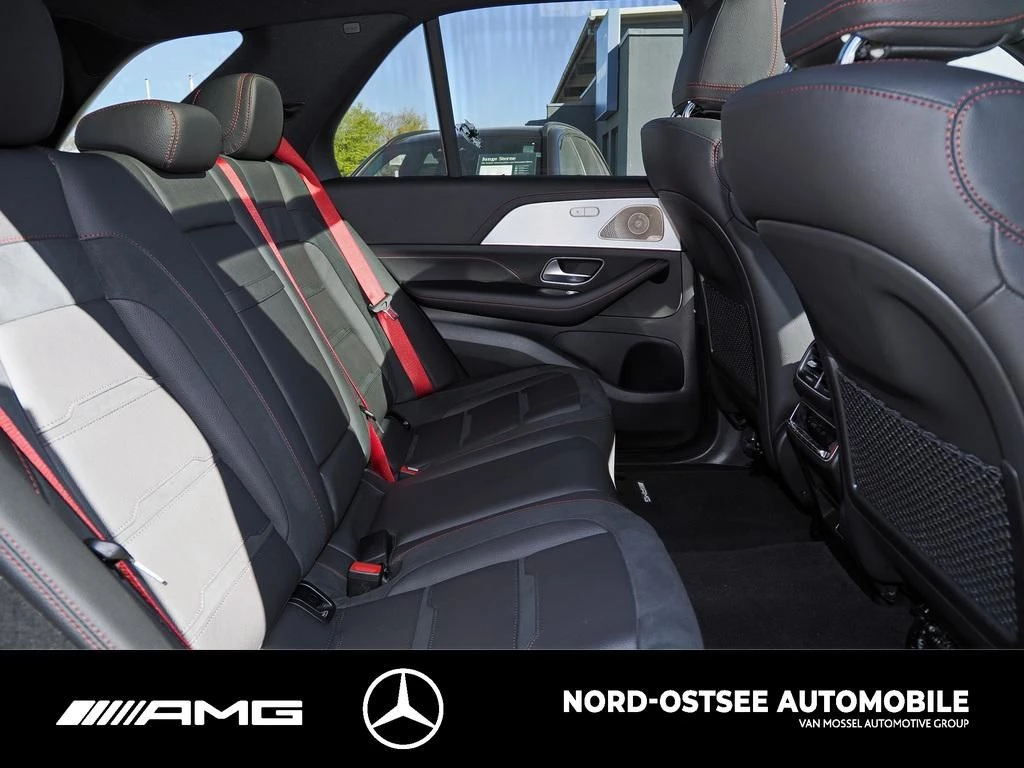 Mercedes-Benz GLE 53 AMG 4M+ 22''AMG PANO AHK SOUND 360 KEYLES AMG Line