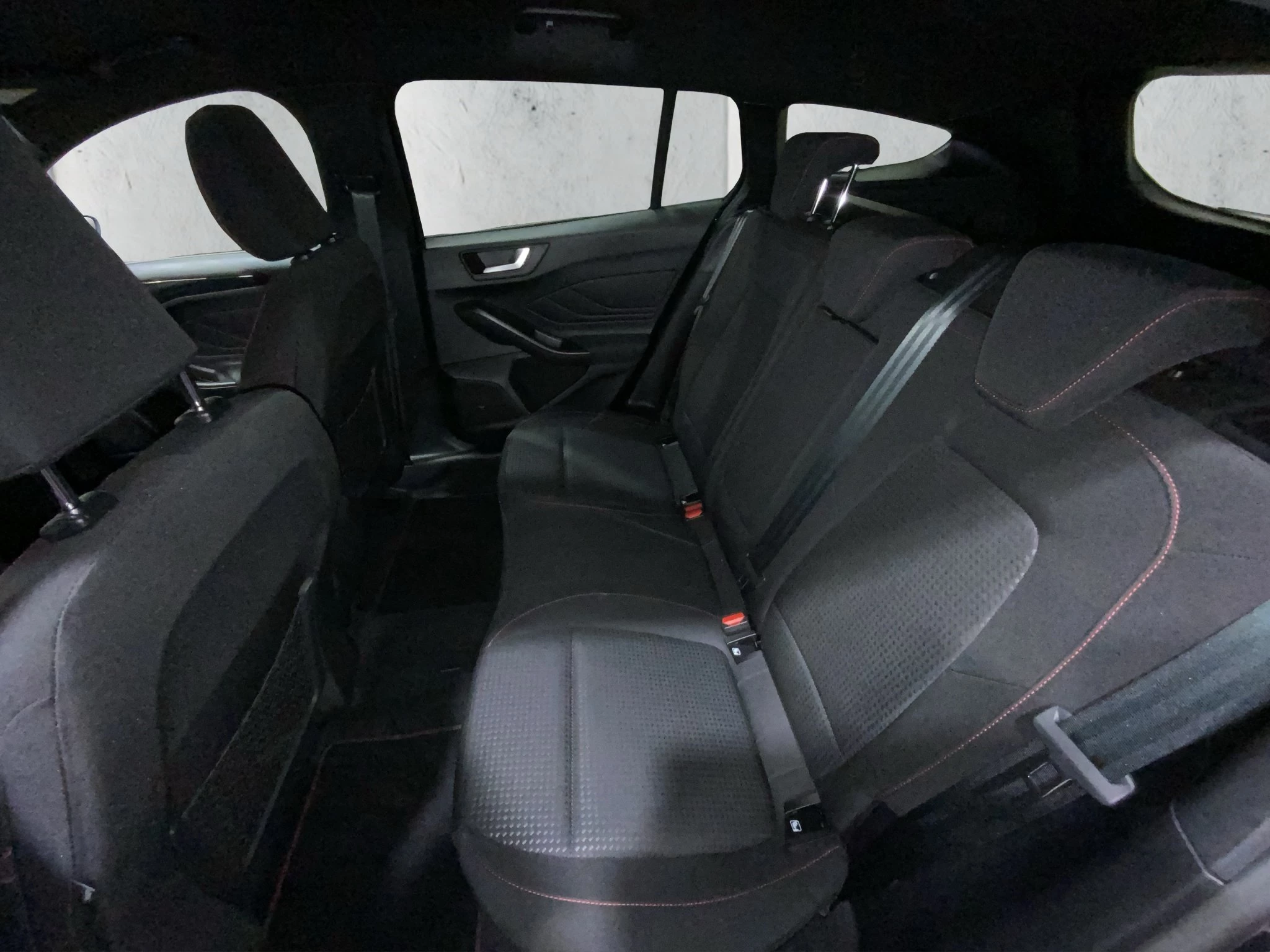 Ford Focus ST-Line X Turnier Aut.*AHK*ACC*HUD*KAM*NAVI*WINTER-PKT.