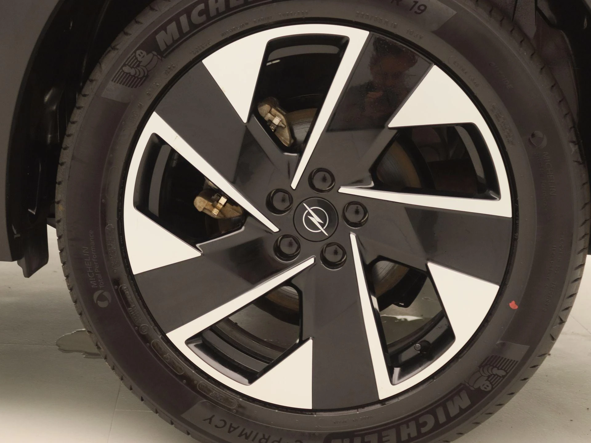 Opel-Grandland-image-17