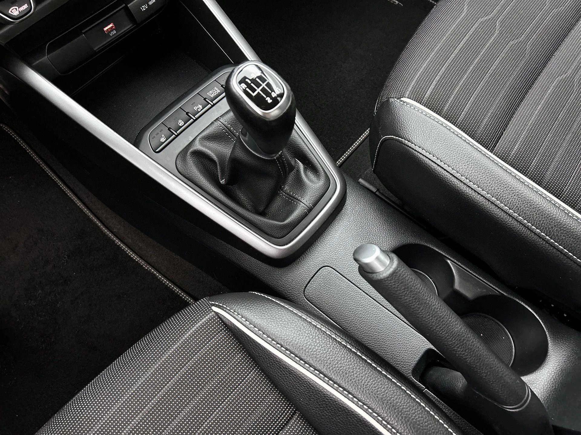 Kia-Stonic-image-25