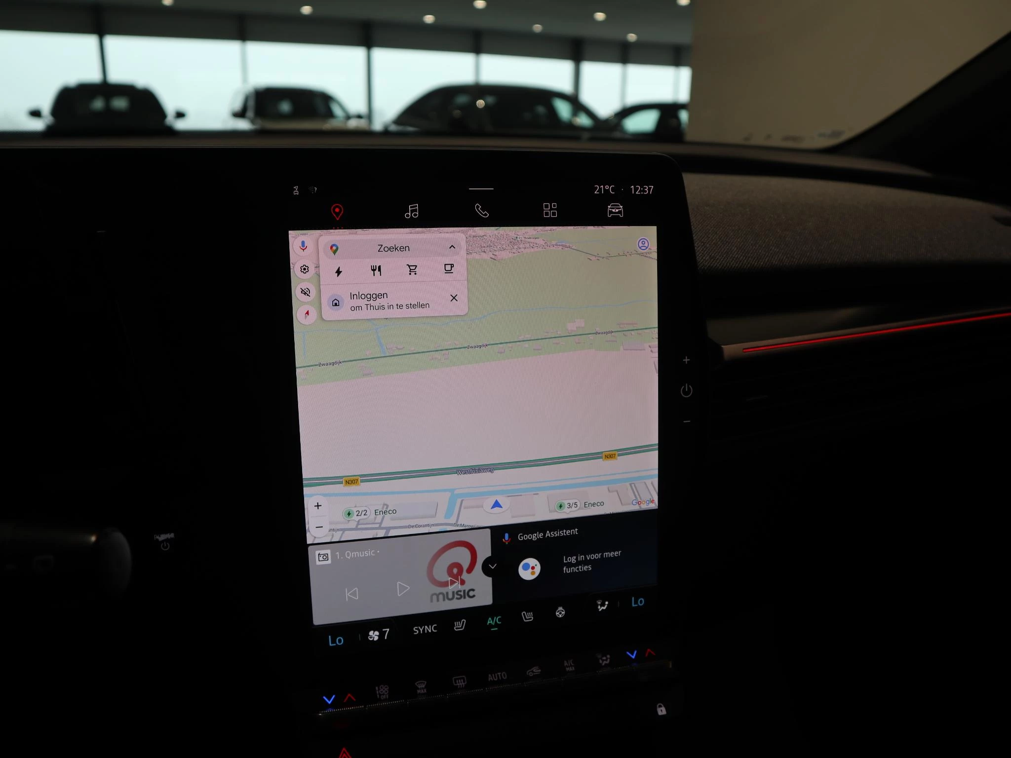 Renault-Megane E-Tech-image-16