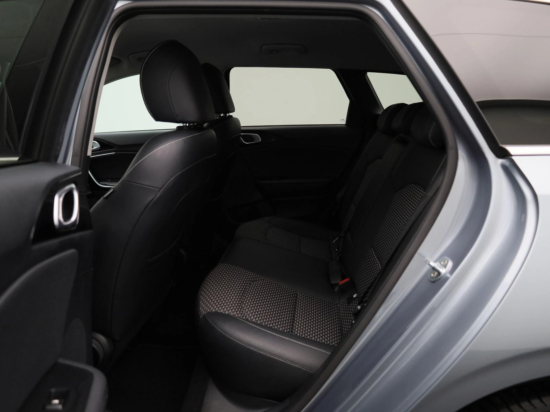 Kia-Ceed Sportswagon-image-9
