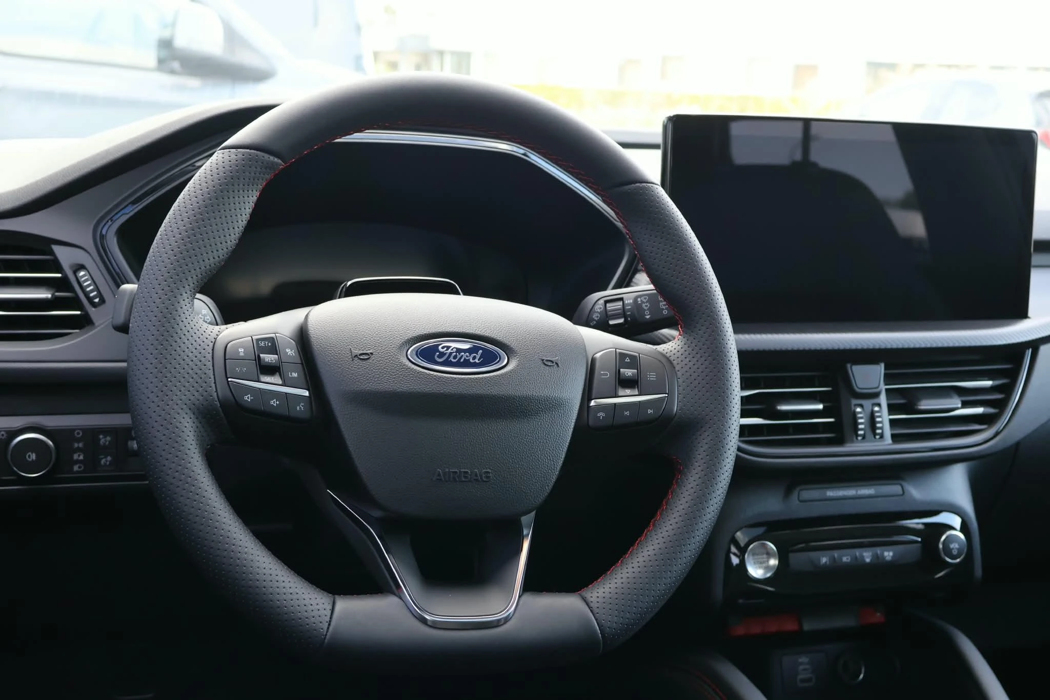 Ford-Kuga-image-19