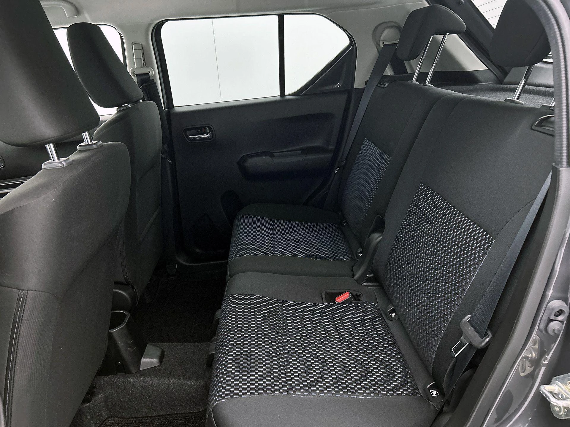 Suzuki-Ignis-image-26