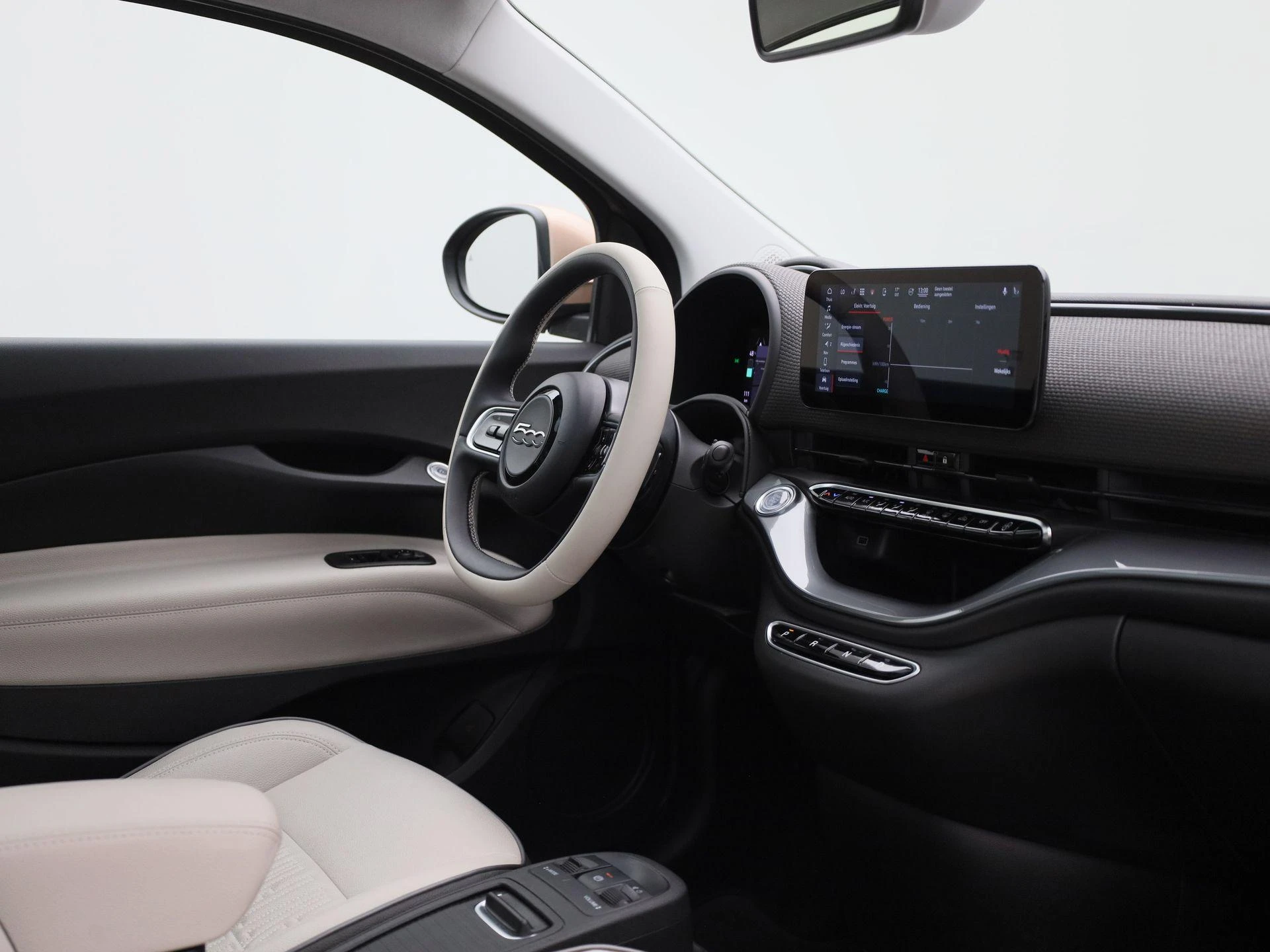 Fiat-500e-image-31