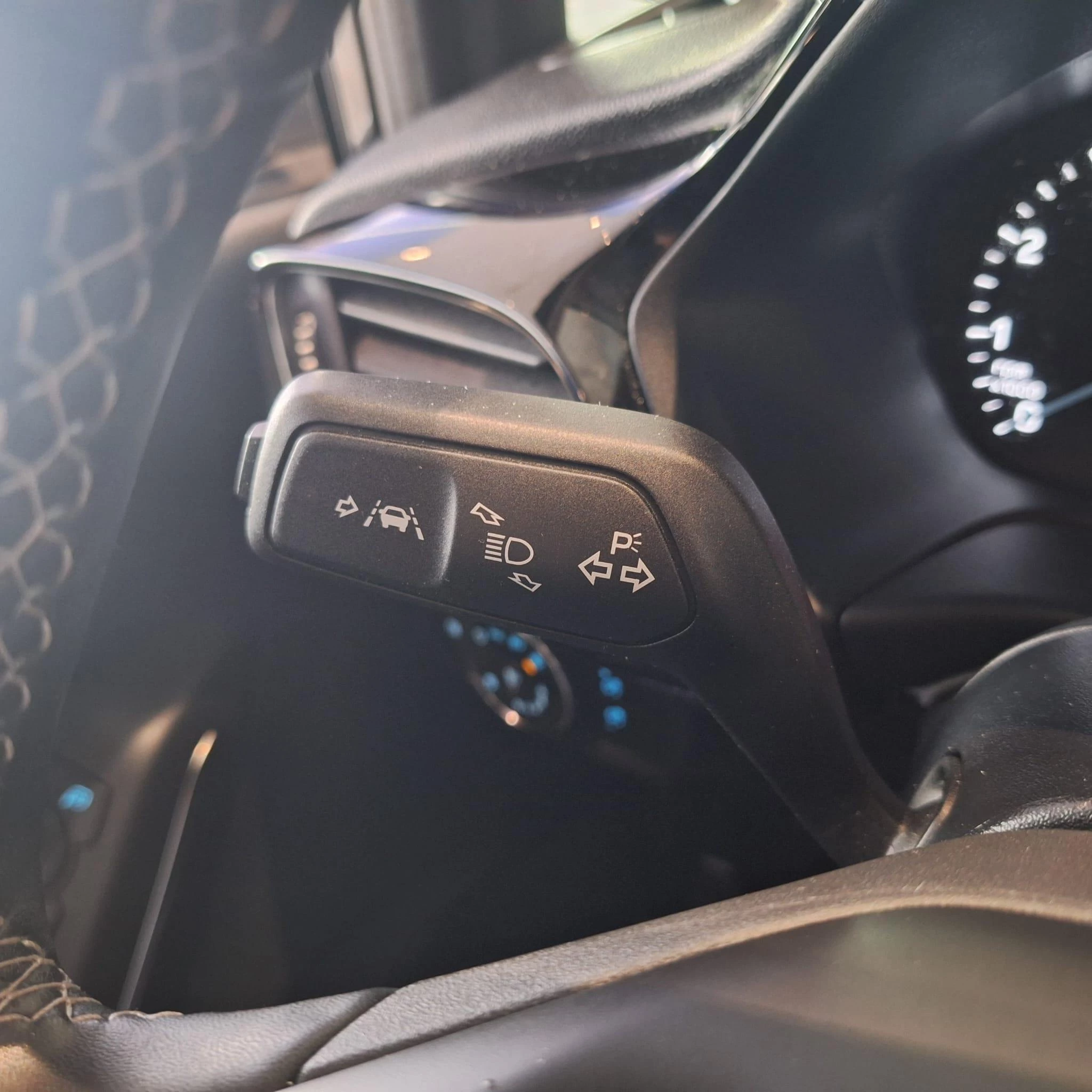 Ford Fiesta 1.0 EcoBoost Hybrid Titanium