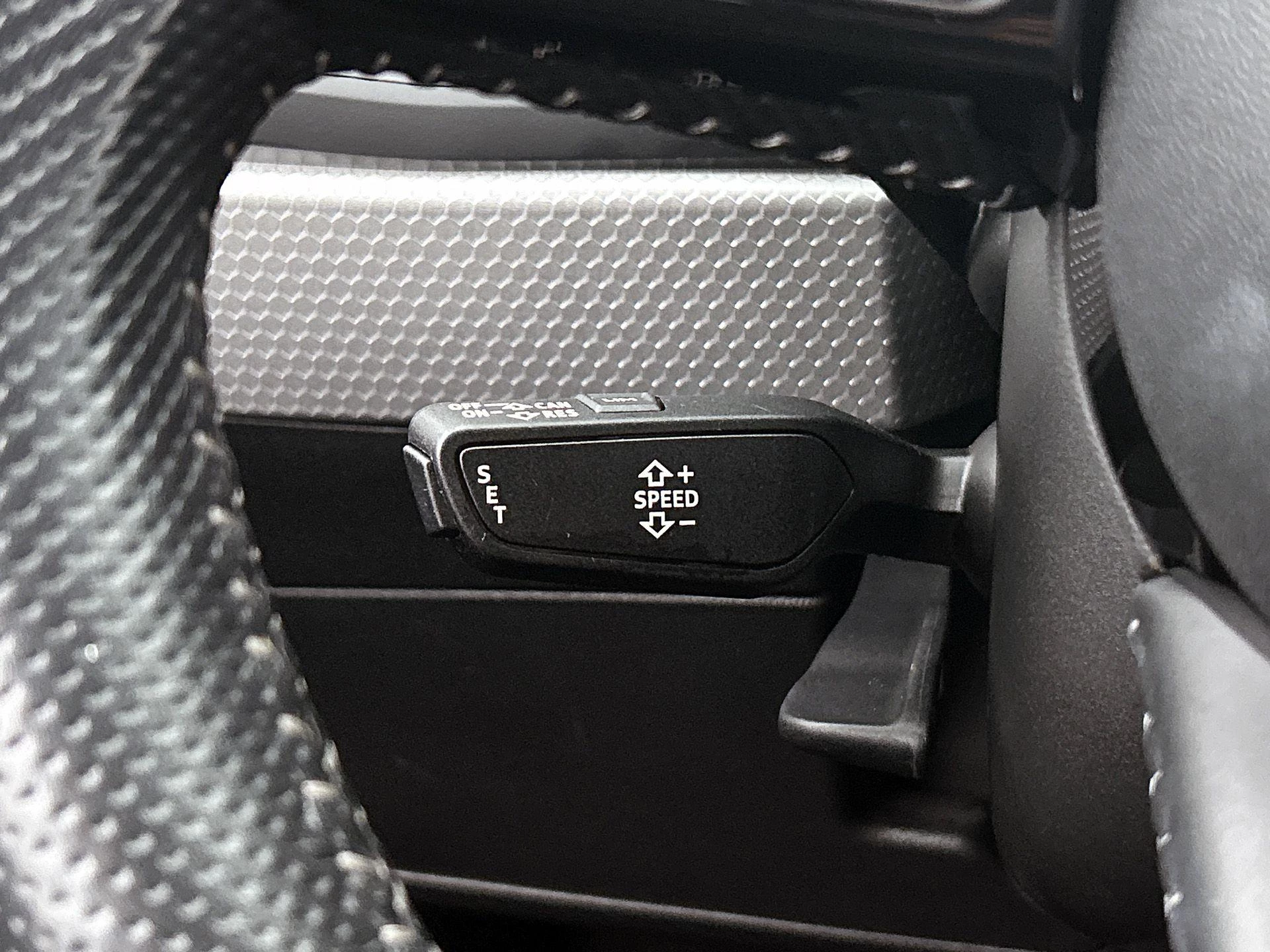 Audi-A1 Sportback-image-5