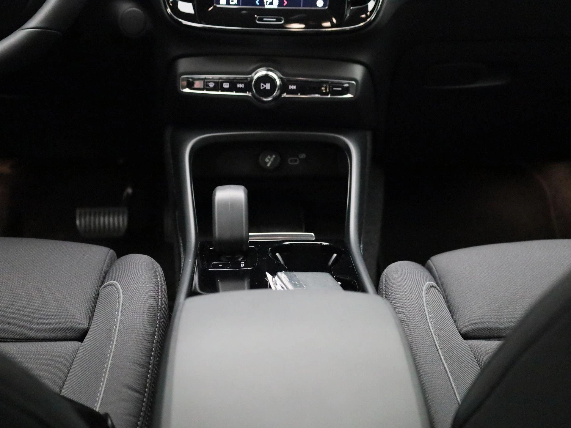 Volvo-XC40-image-11