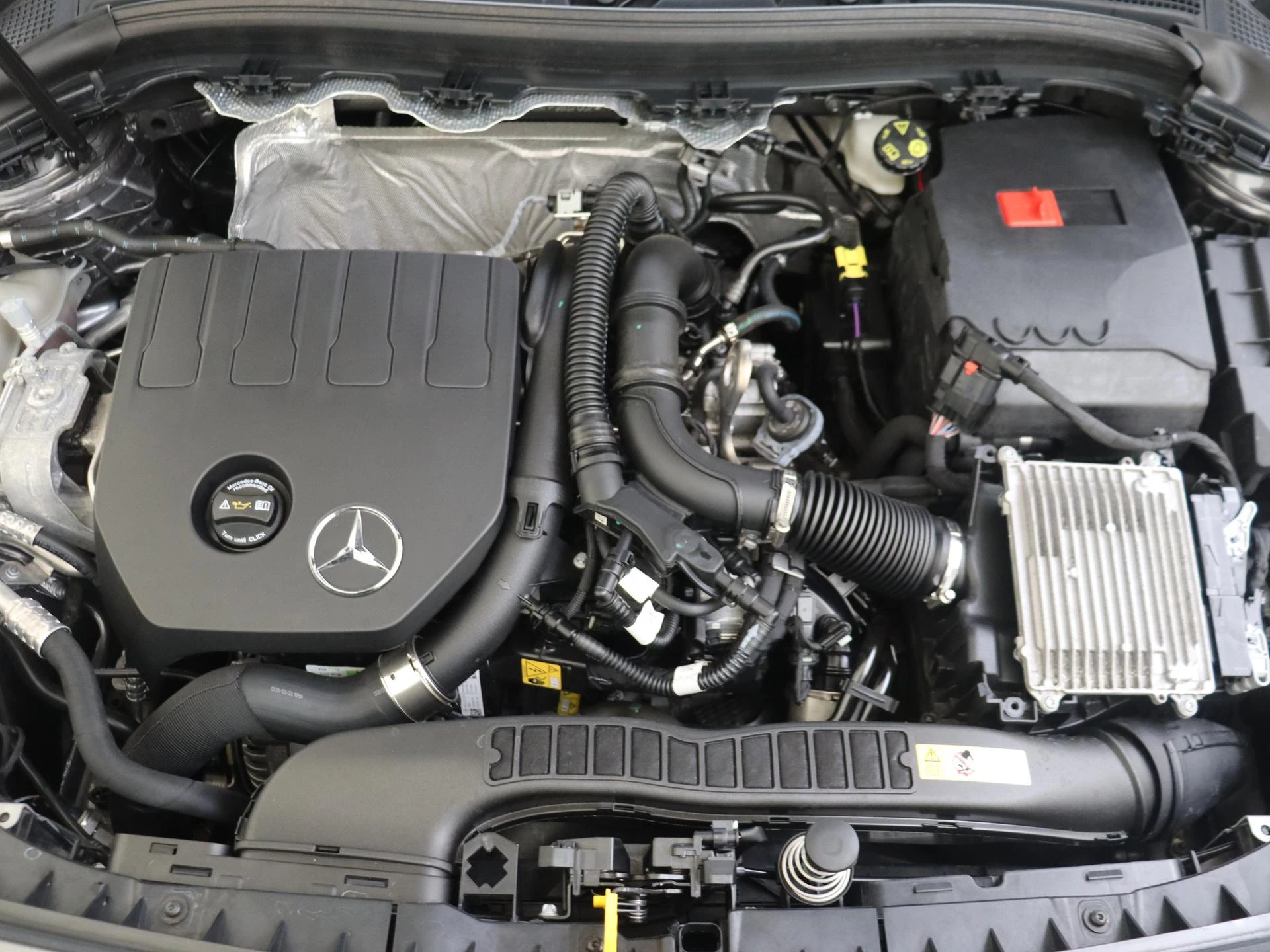 Mercedes-Benz-B-Klasse-image-4