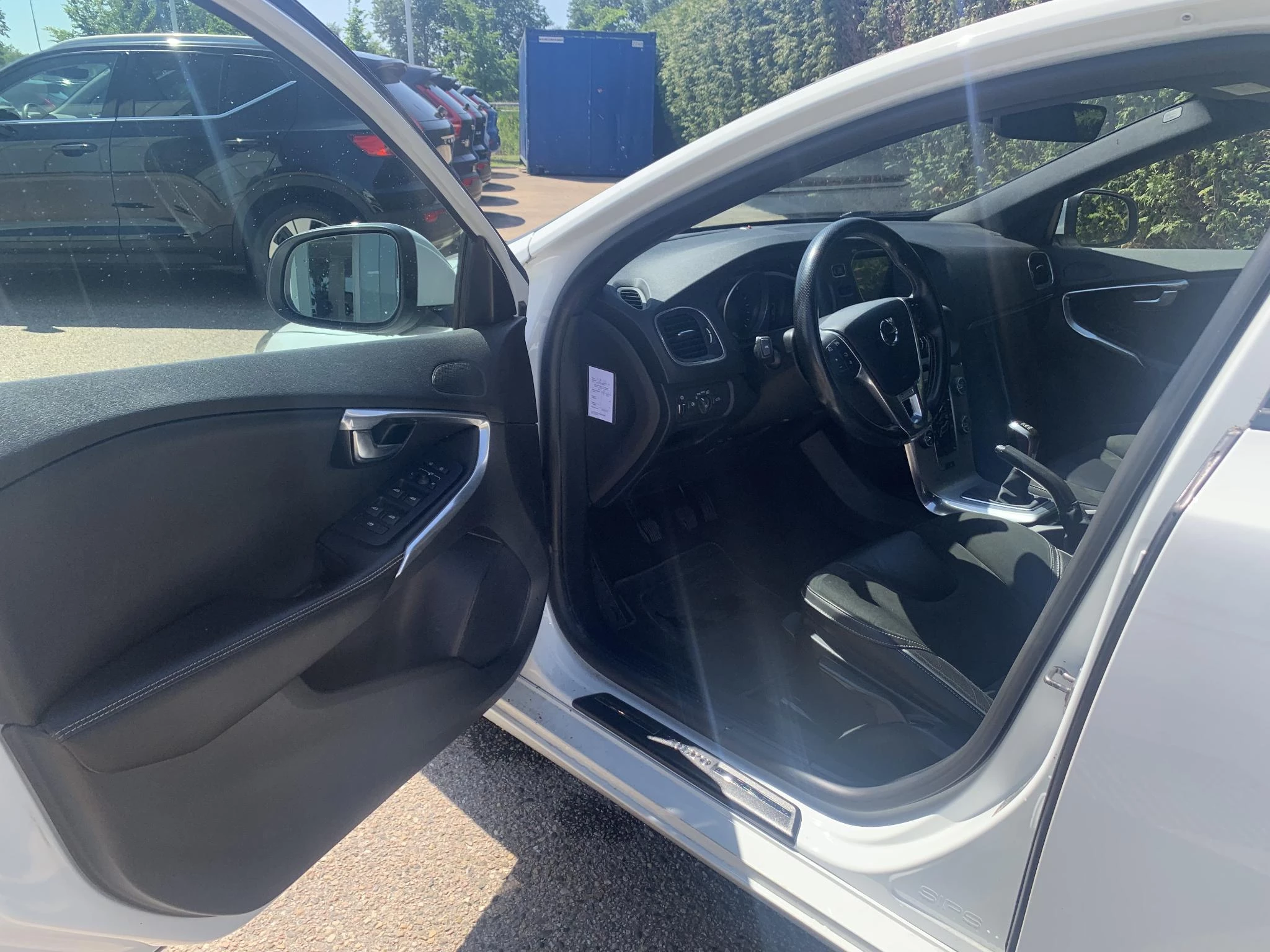 Volvo V40 T2 R-Design Apple Car Play