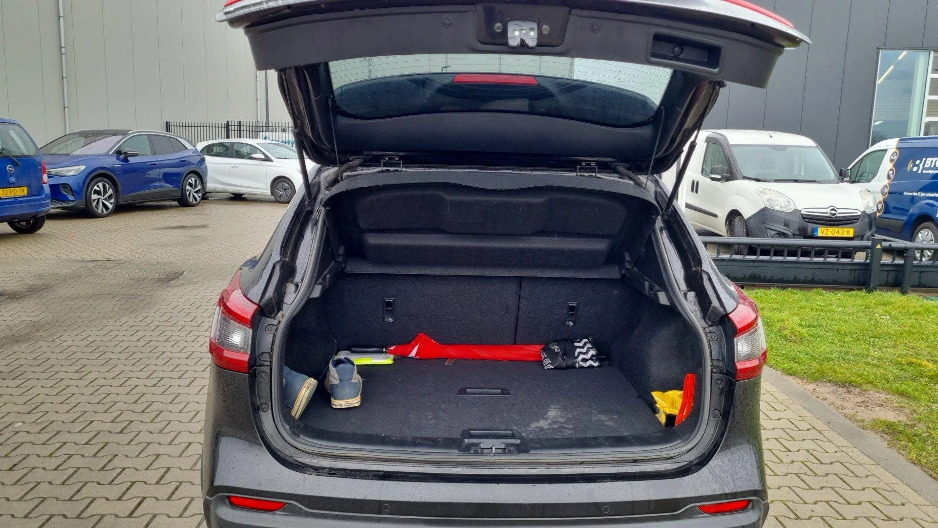 Nissan-QASHQAI-image-9
