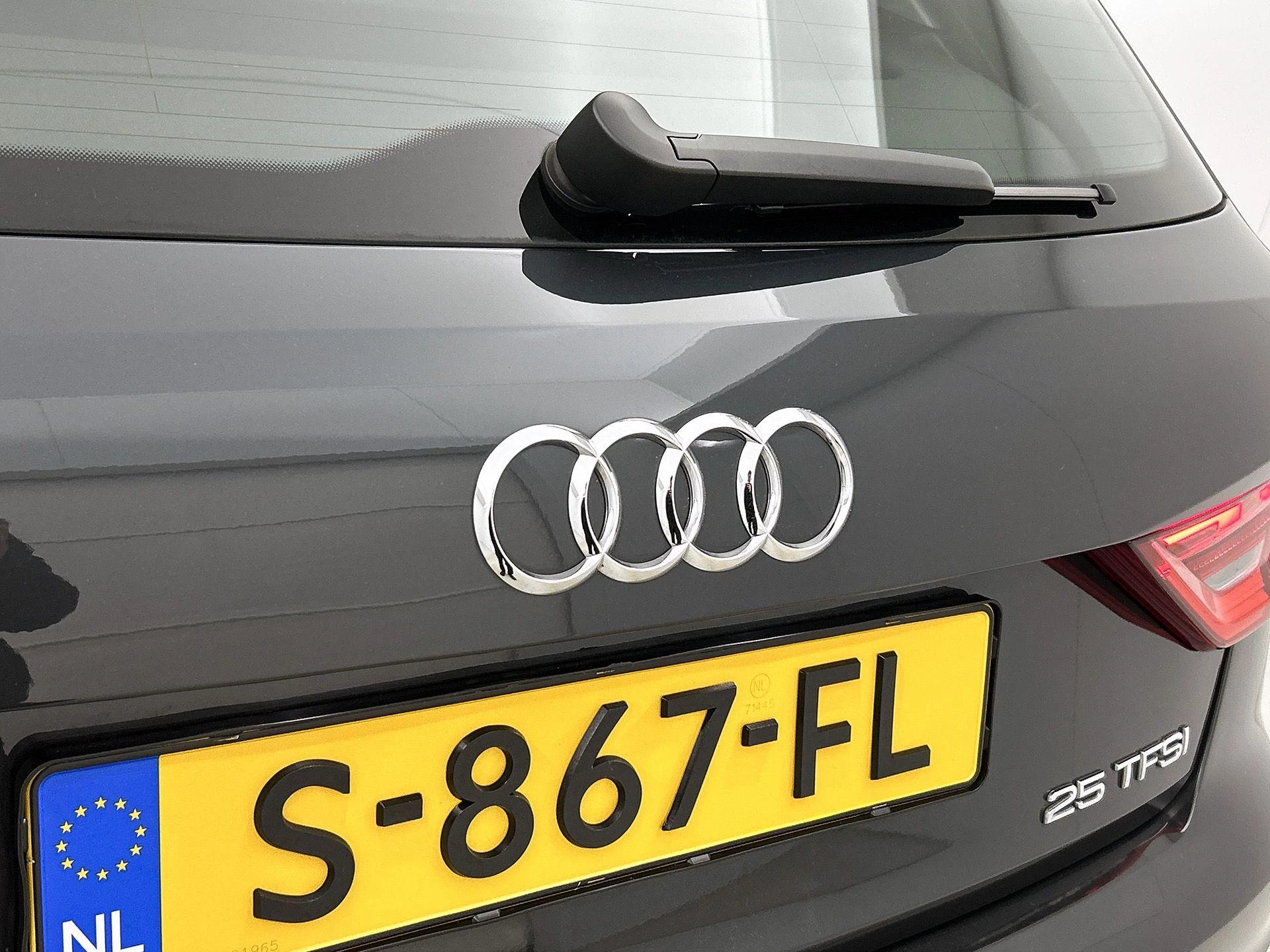 Audi-A1 Sportback-image-7