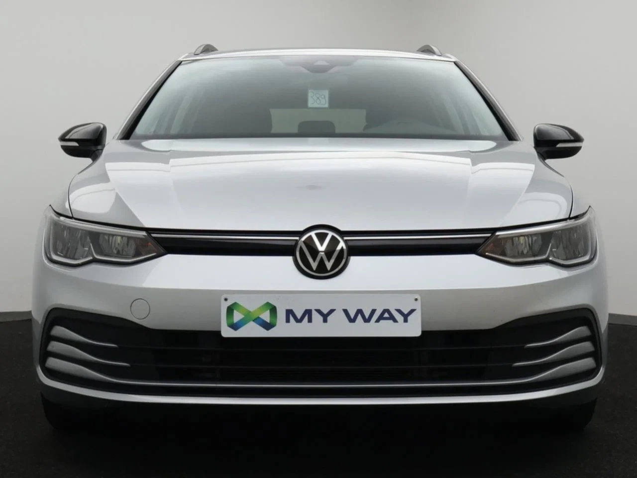 Volkswagen-Golf-image-3
