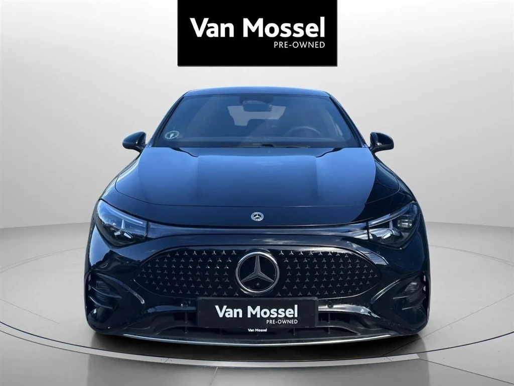 Mercedes-Benz-CLA-image-1