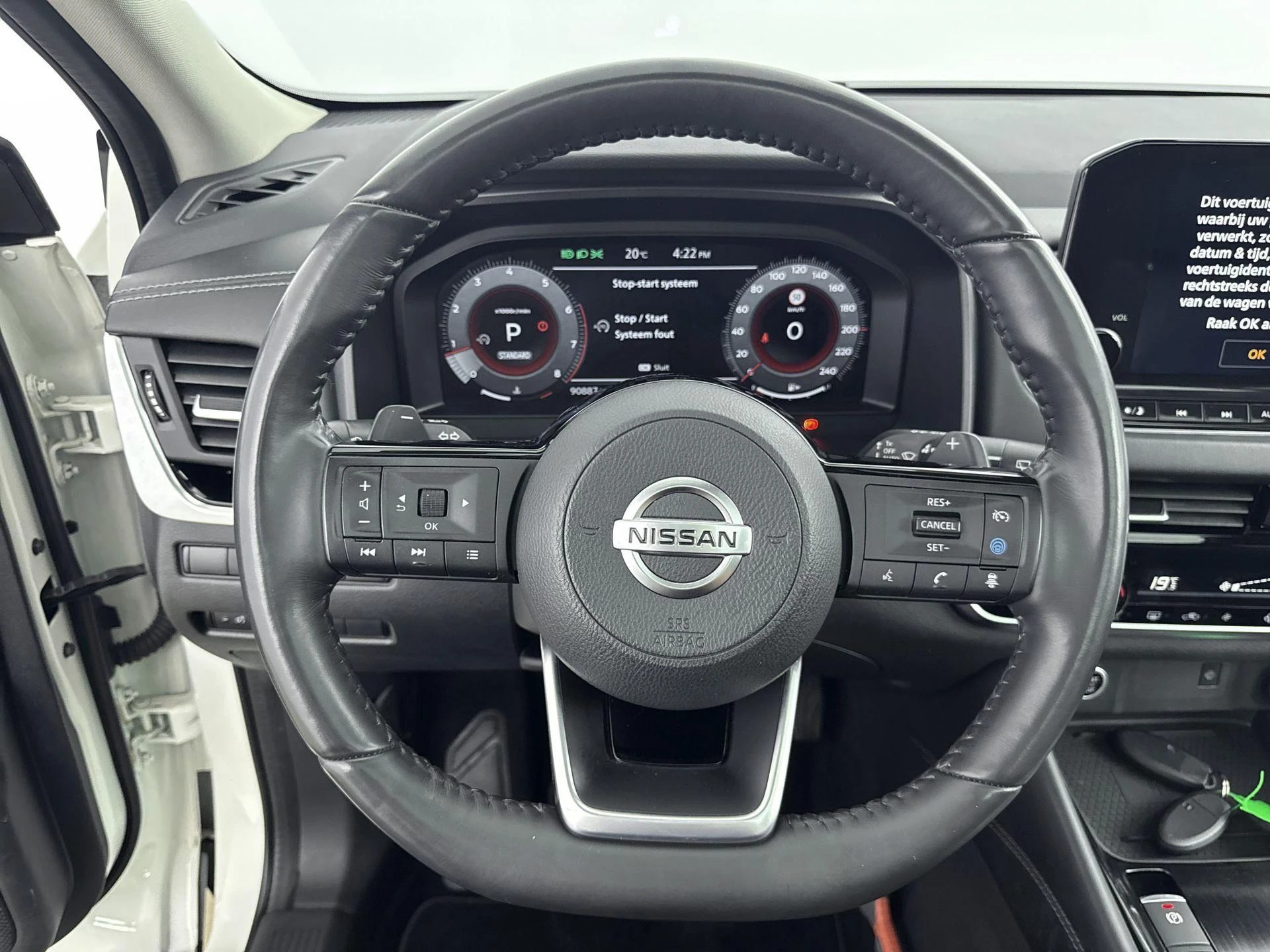 Nissan-QASHQAI-image-26