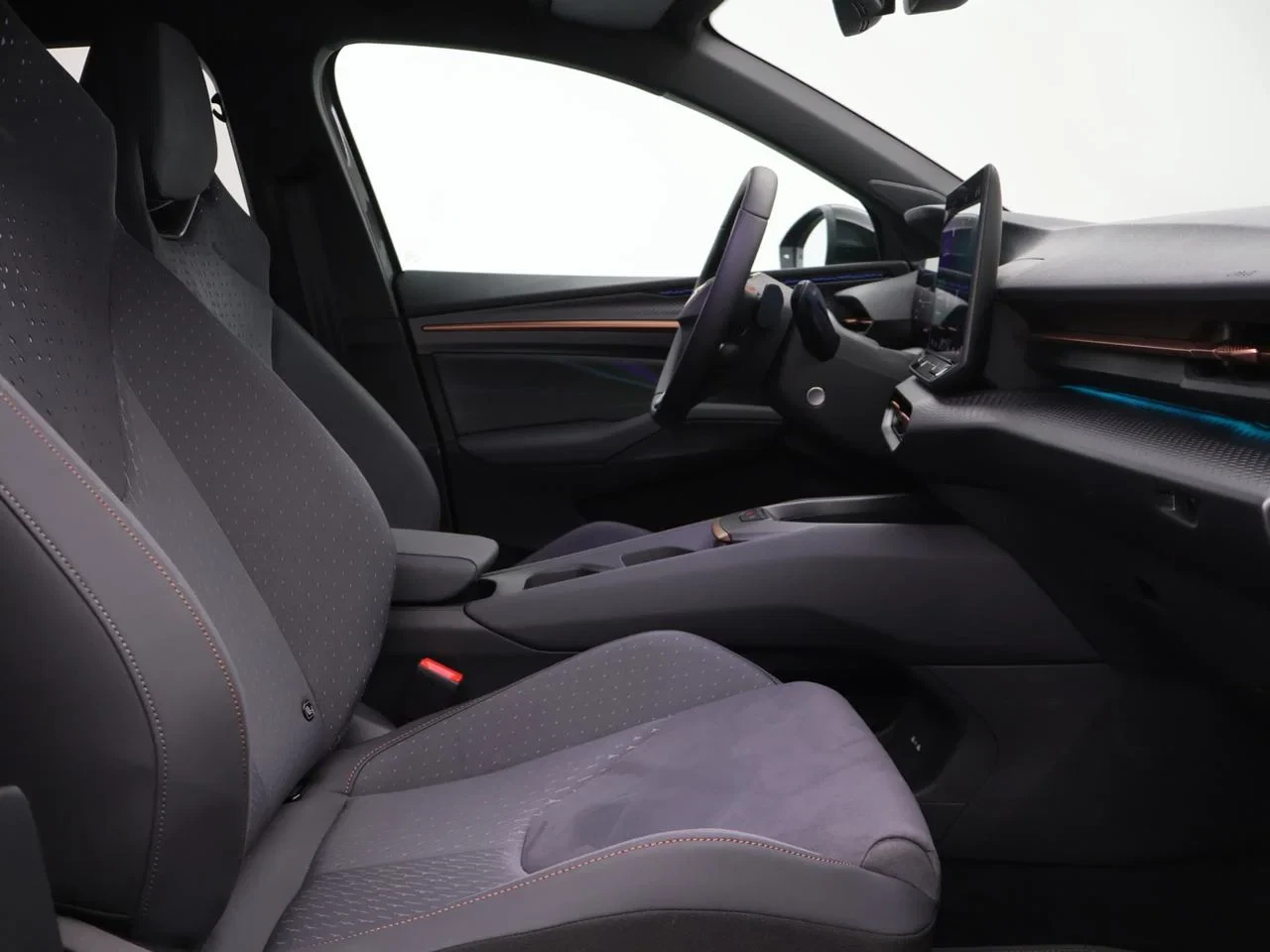 CUPRA Raval Raval Endurance First Edition Plus - Bicolor 211pk 51,5kWh *DEMO*