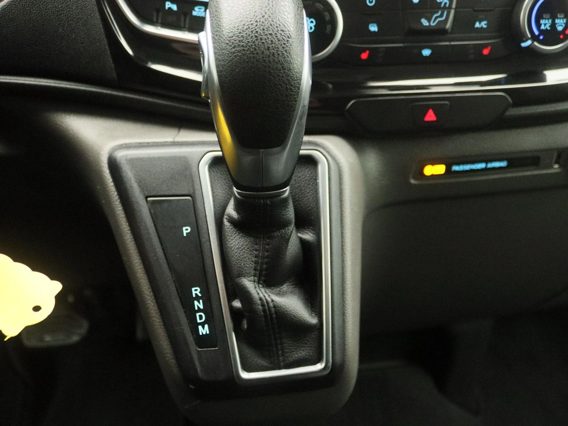 Ford-Transit Custom-image-9