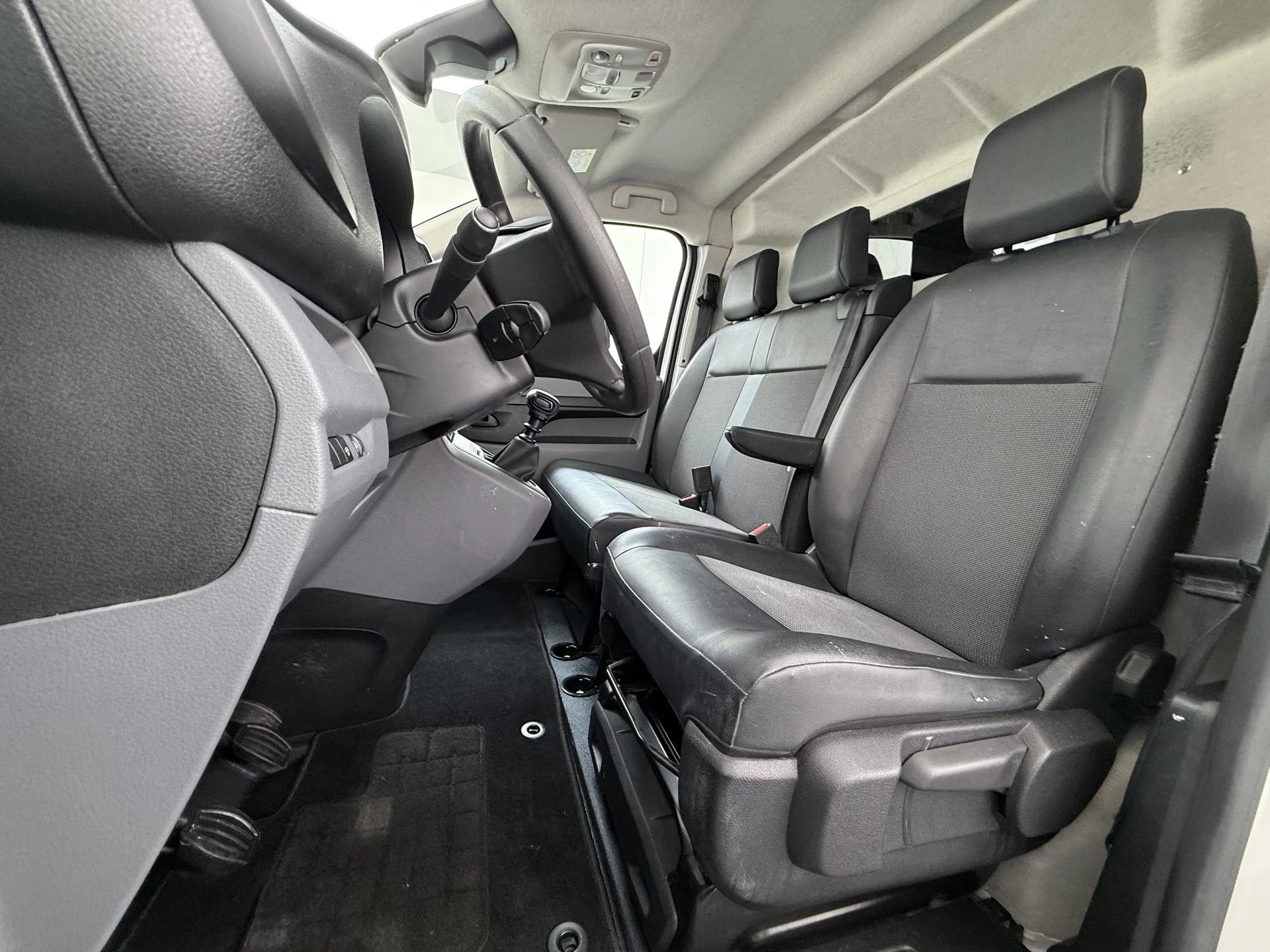 Peugeot Expert 231S 2.0 BlueHDI 120 Premium Pack