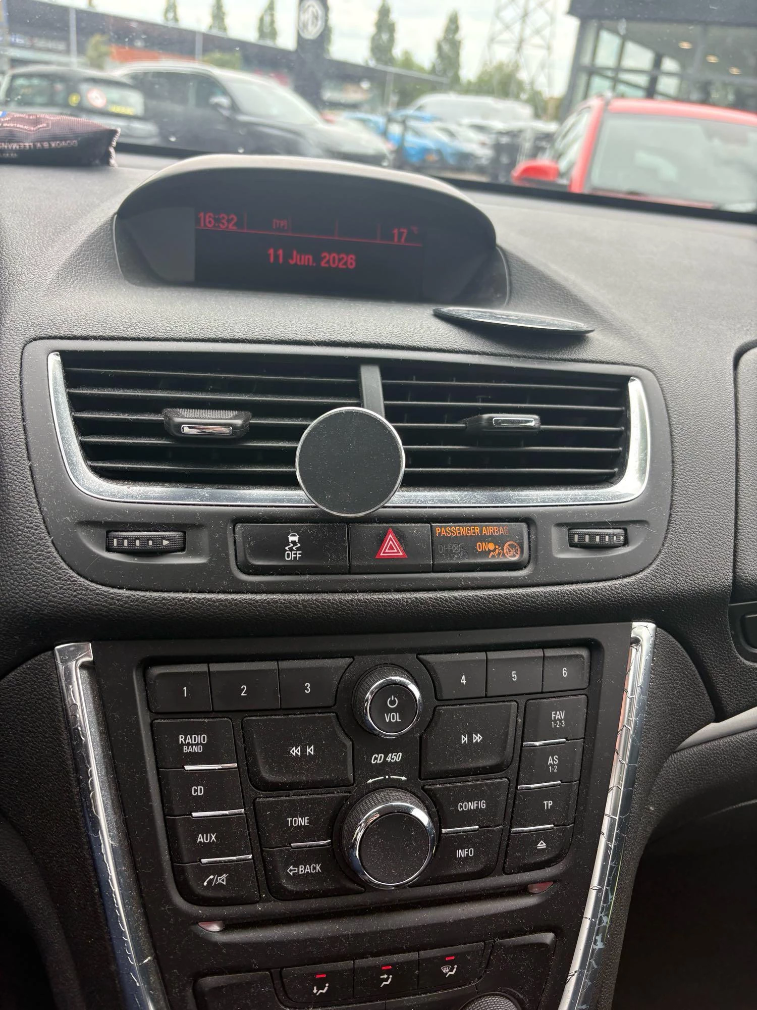 Opel-Mokka-image-10