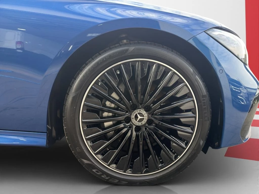 Mercedes-Benz-CLE 200-image-6