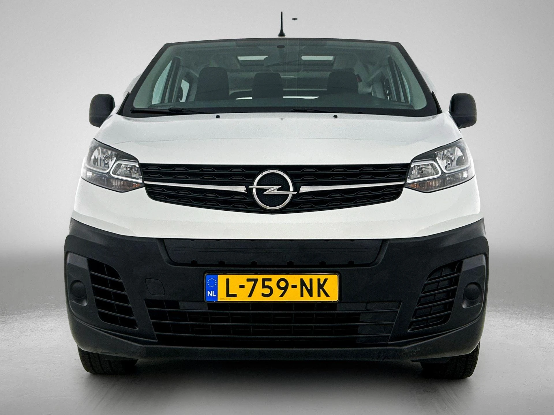 Opel-Vivaro-e-image-4